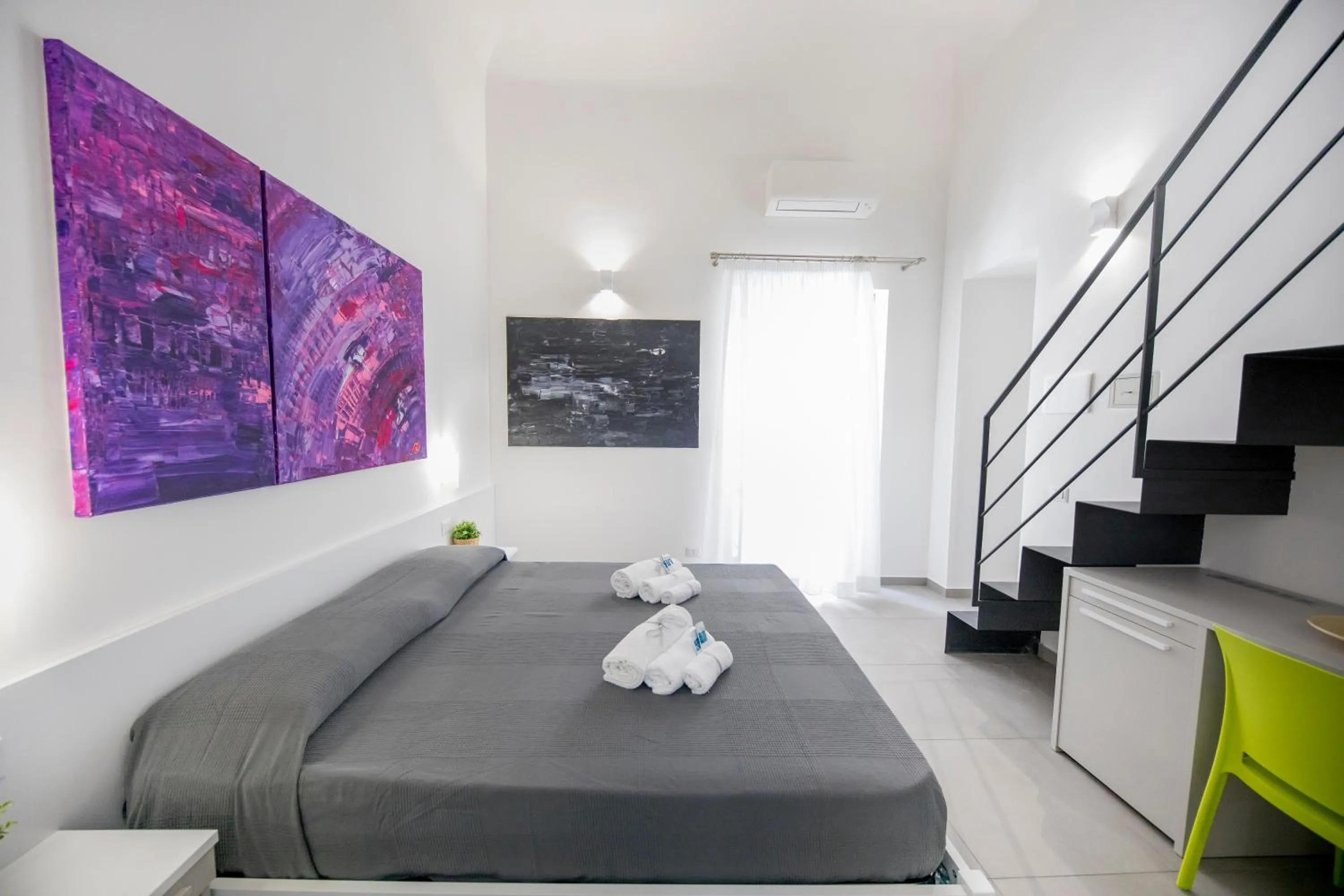 Bed in Pepito palace