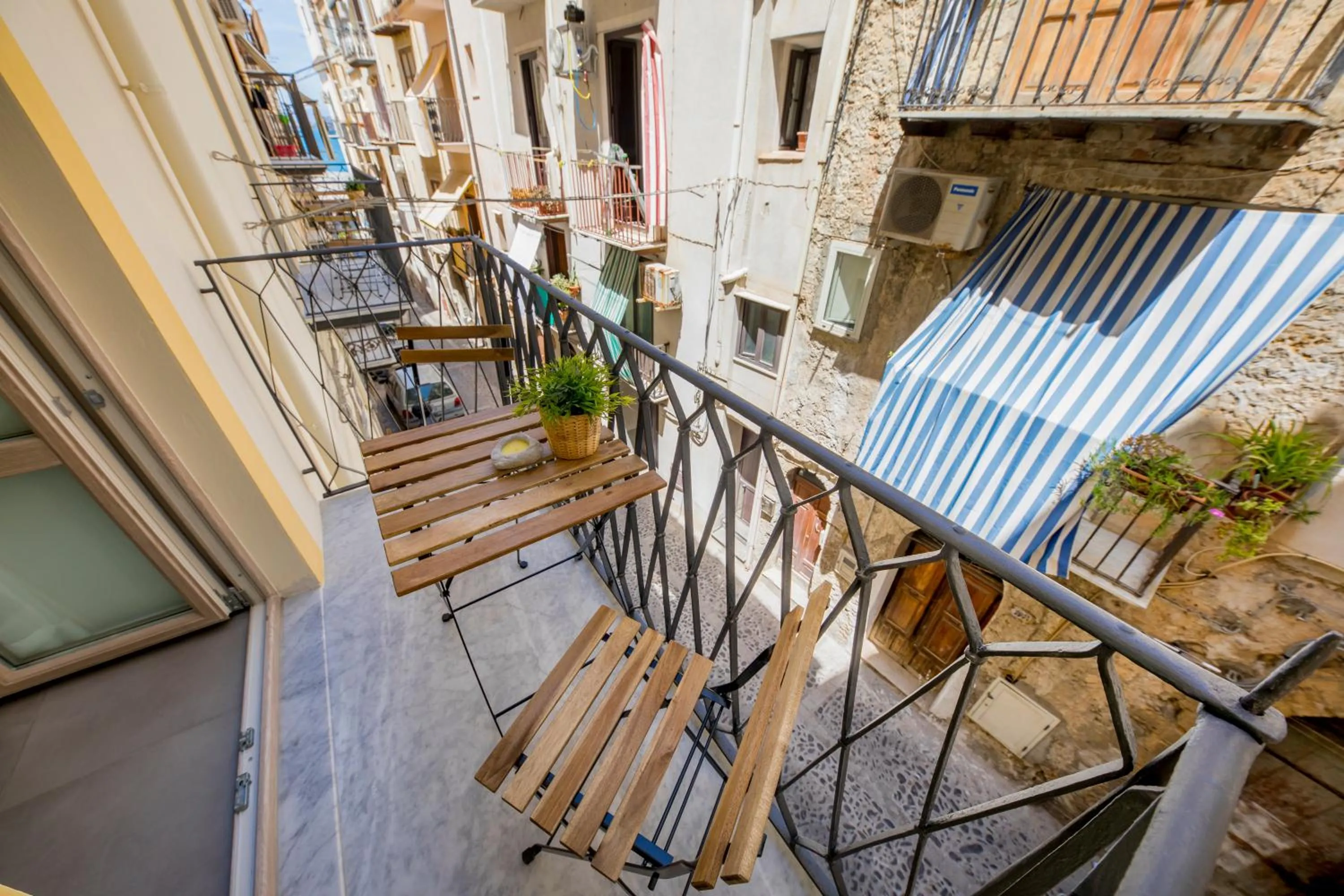 Sea view in Pepito palace