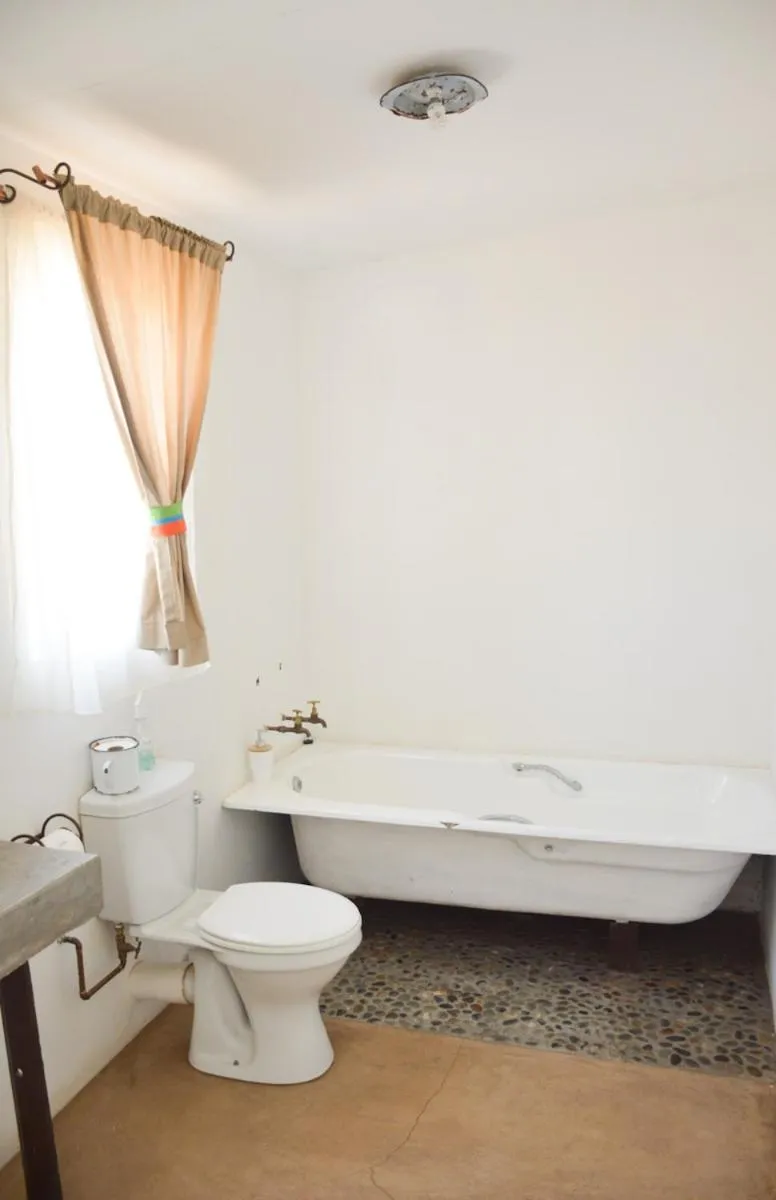 Toilet in Alte Kalkoefen Lodge