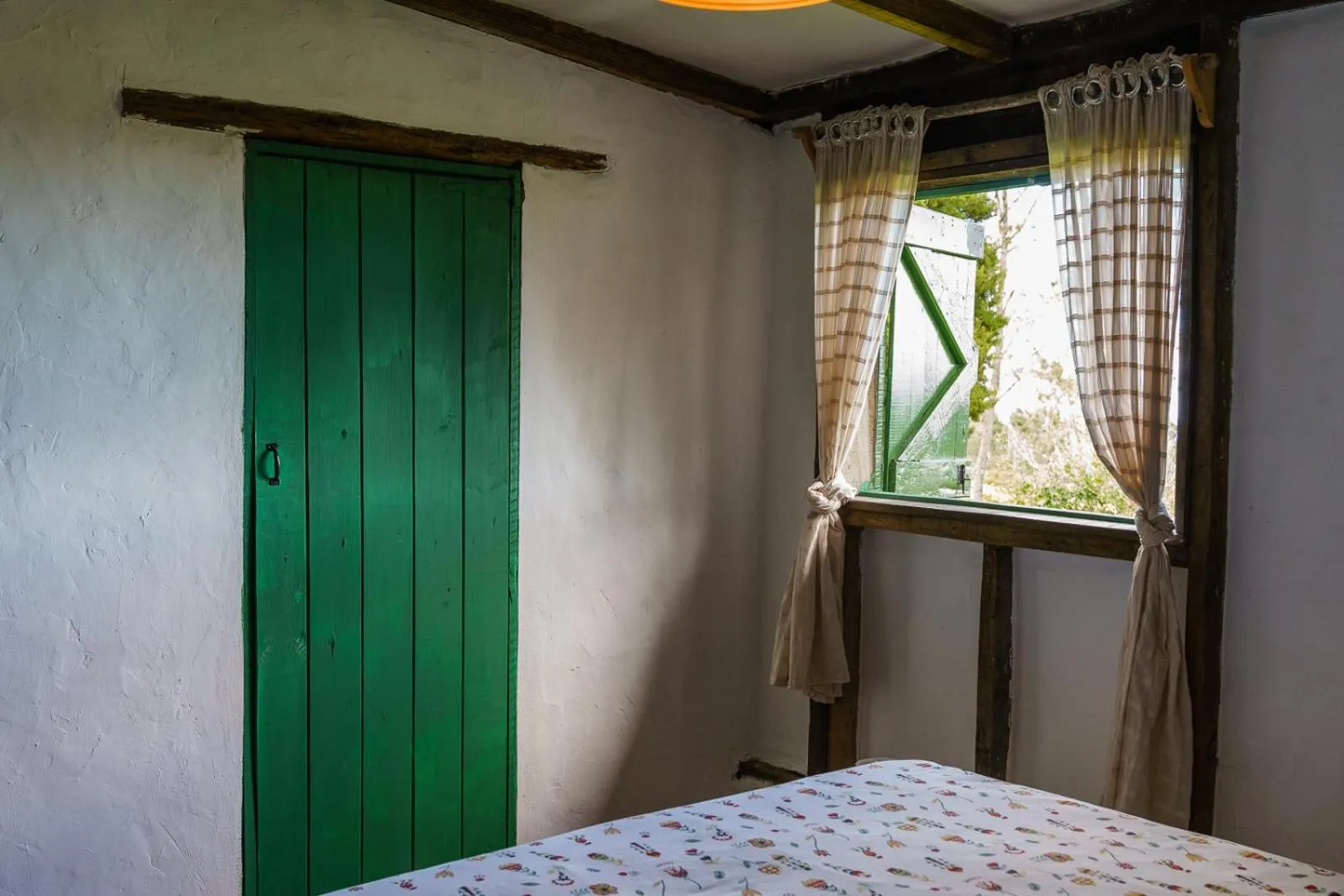 Bed in Villa Pajon Eco Lodge