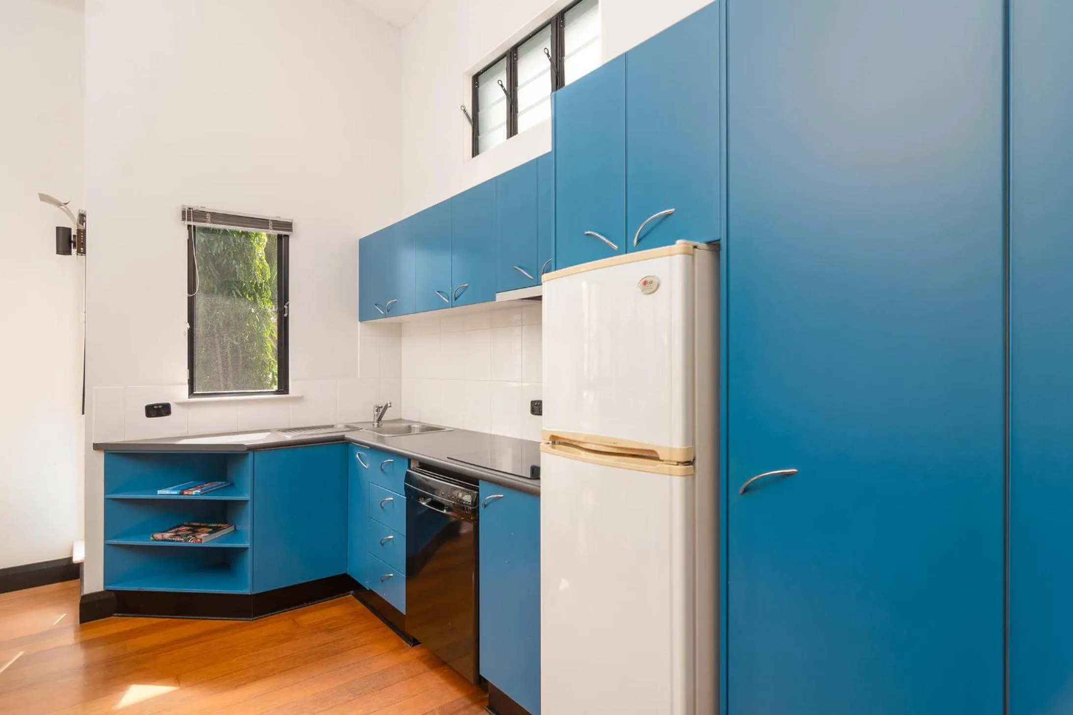 Dreamcatcher Beach-Side Apartments