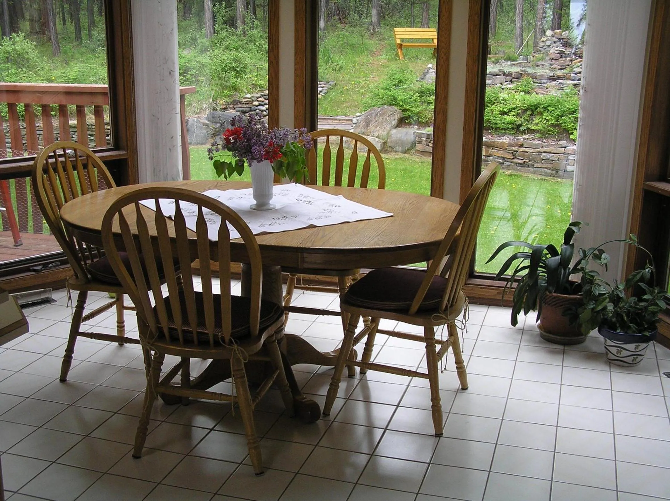 Dining area in End of the road B & B