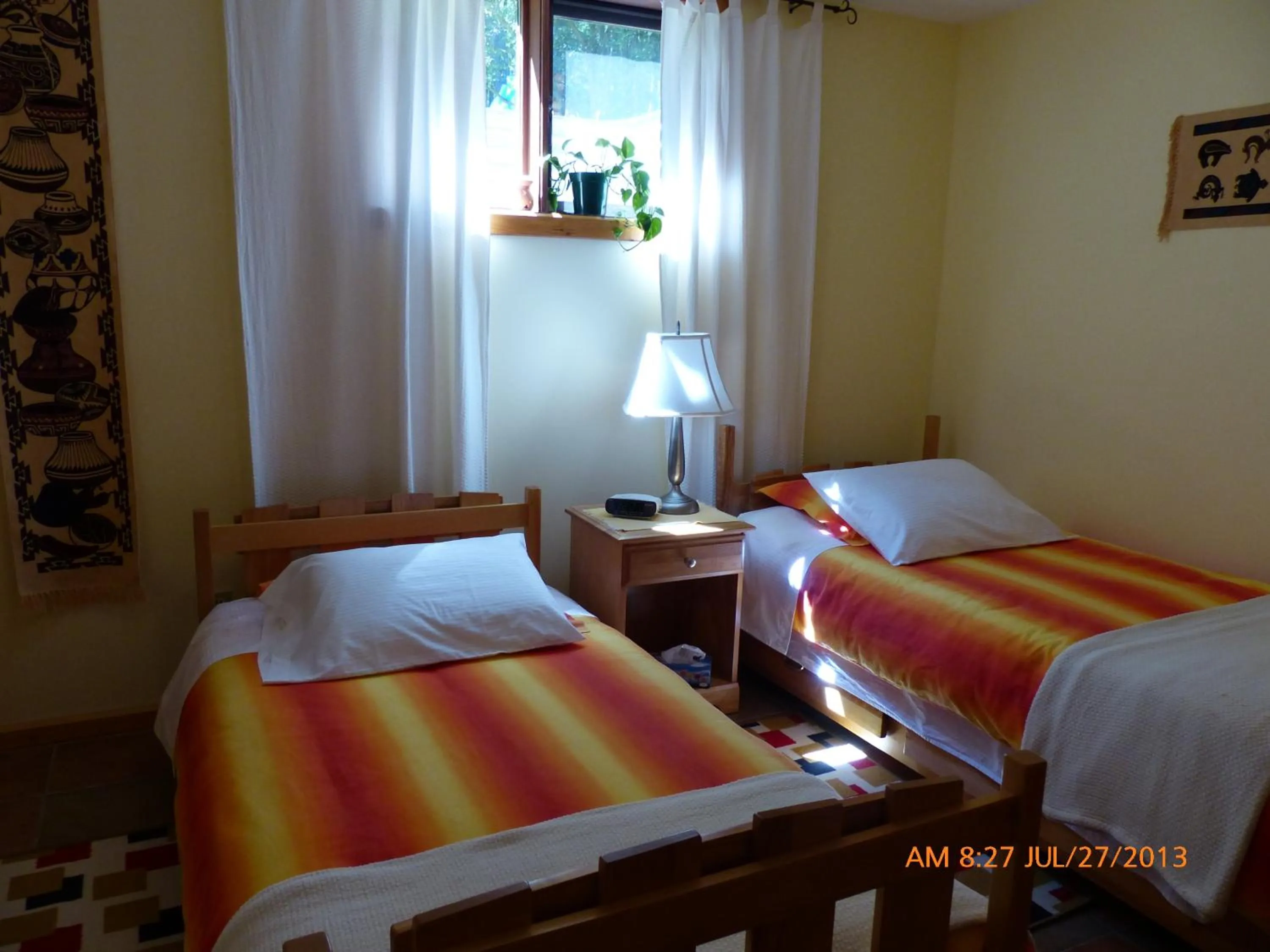 Bedroom, Bed in End of the road B & B