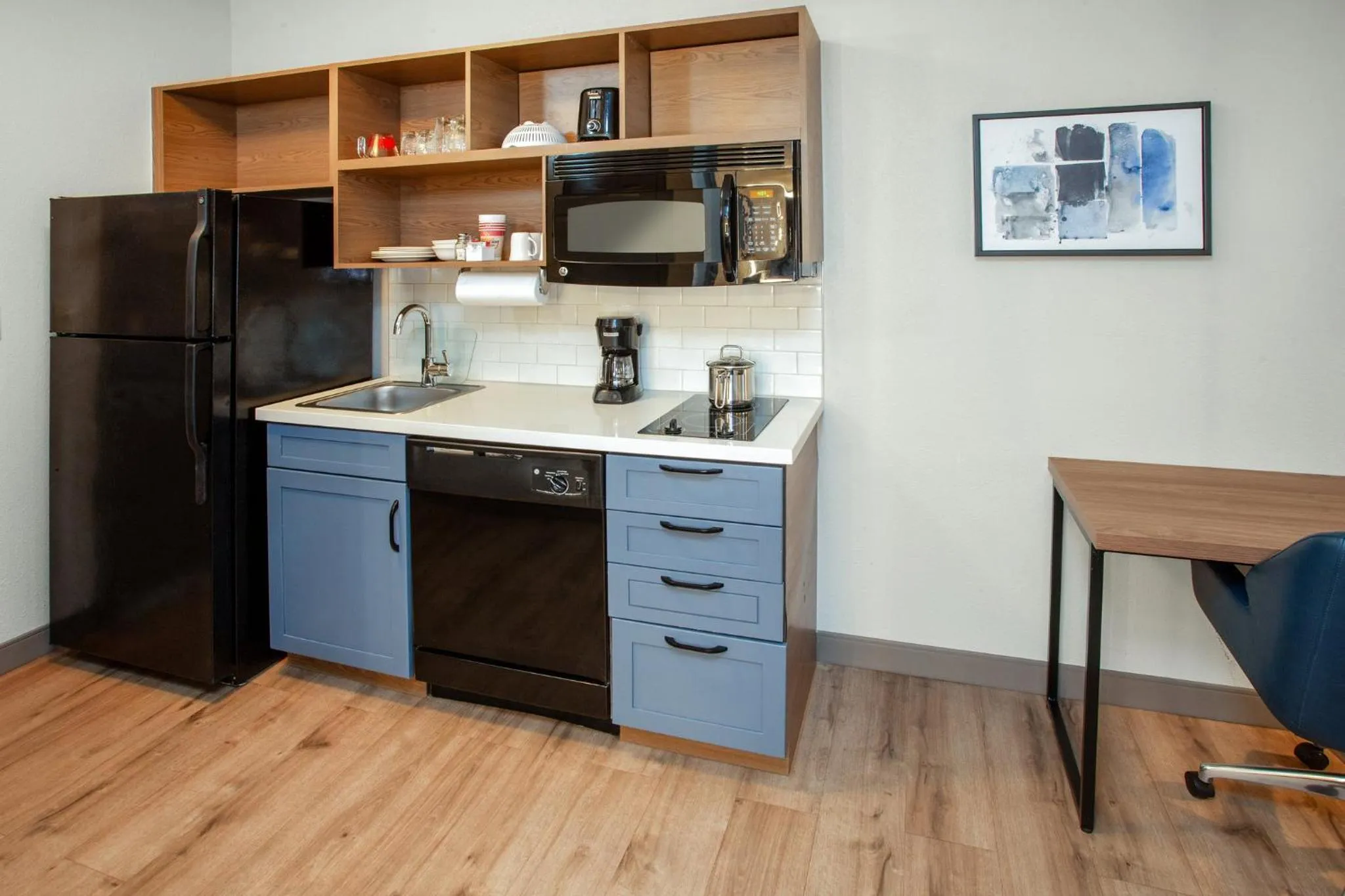 Photo of the whole room in Candlewood Suites Arundel Mills / BWI Airport by IHG