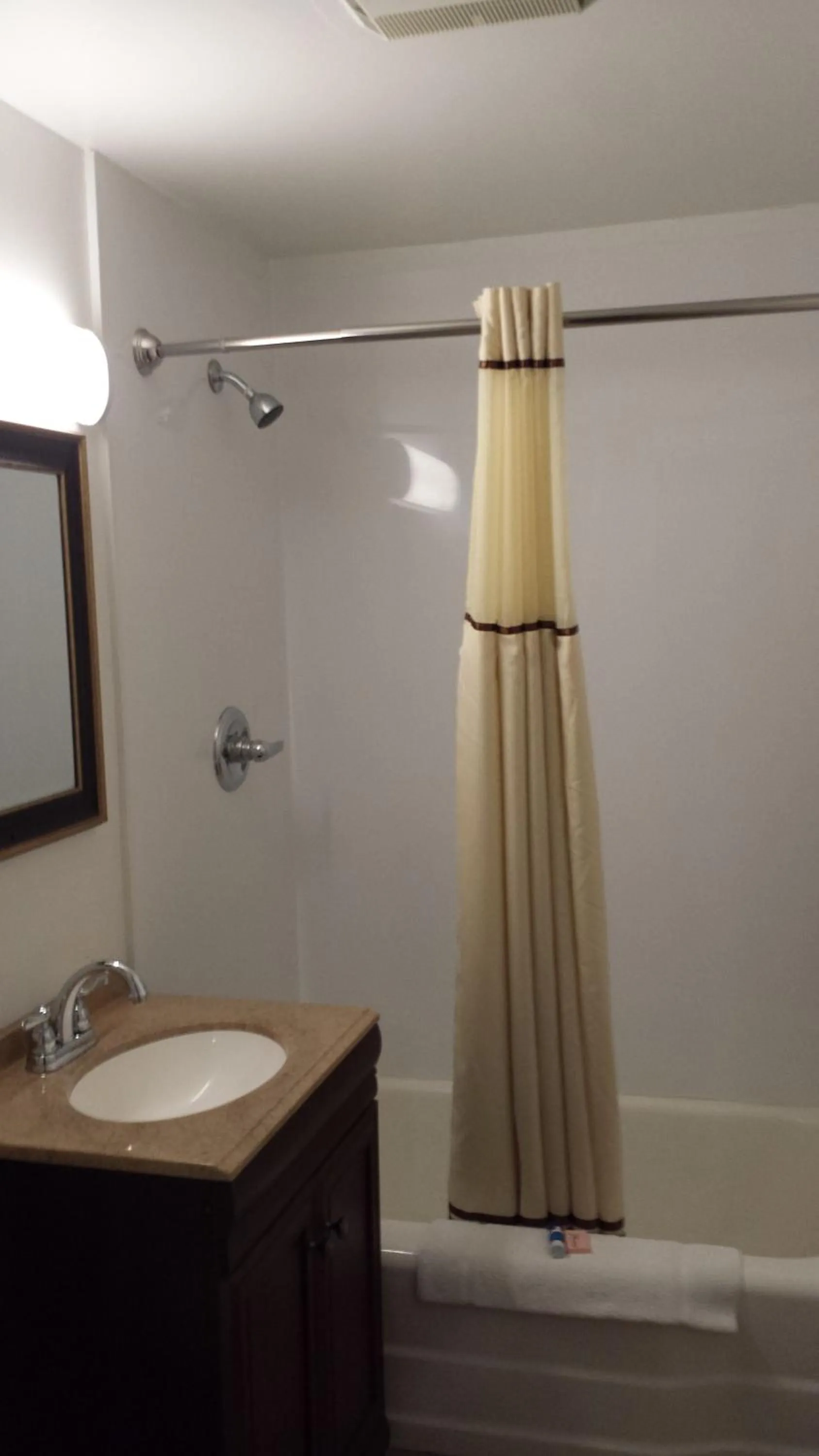 Bathroom in Budget Inn Fairport