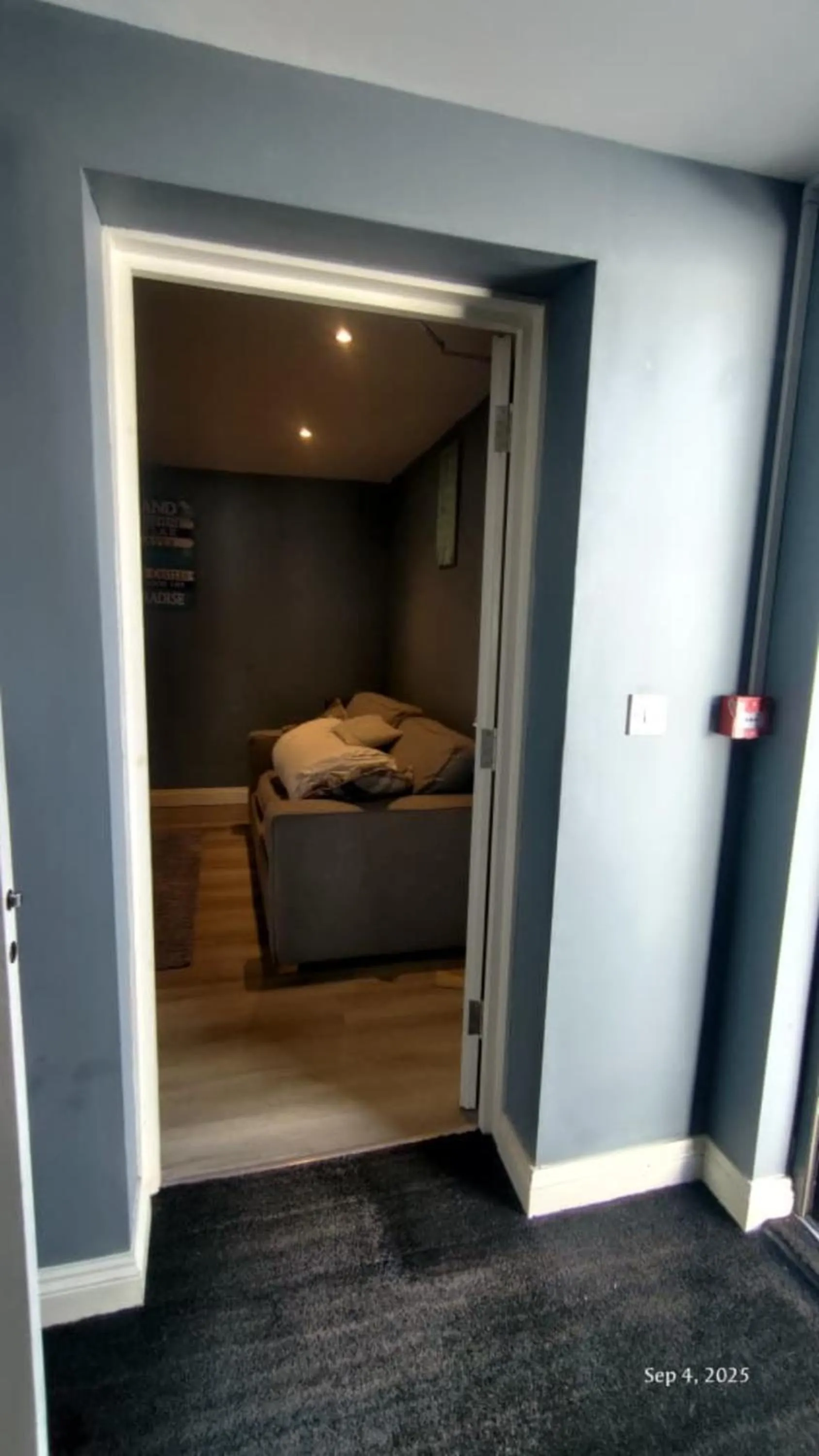 Bedroom in OYO Shore Surf Lodge