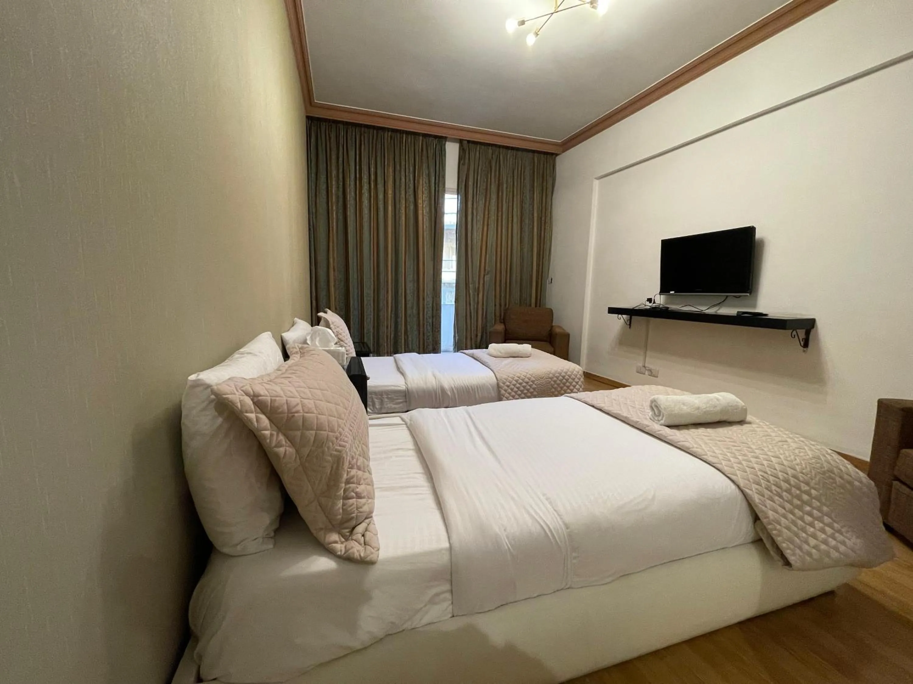 Bedroom, Bed in Elegant Suites Beirut