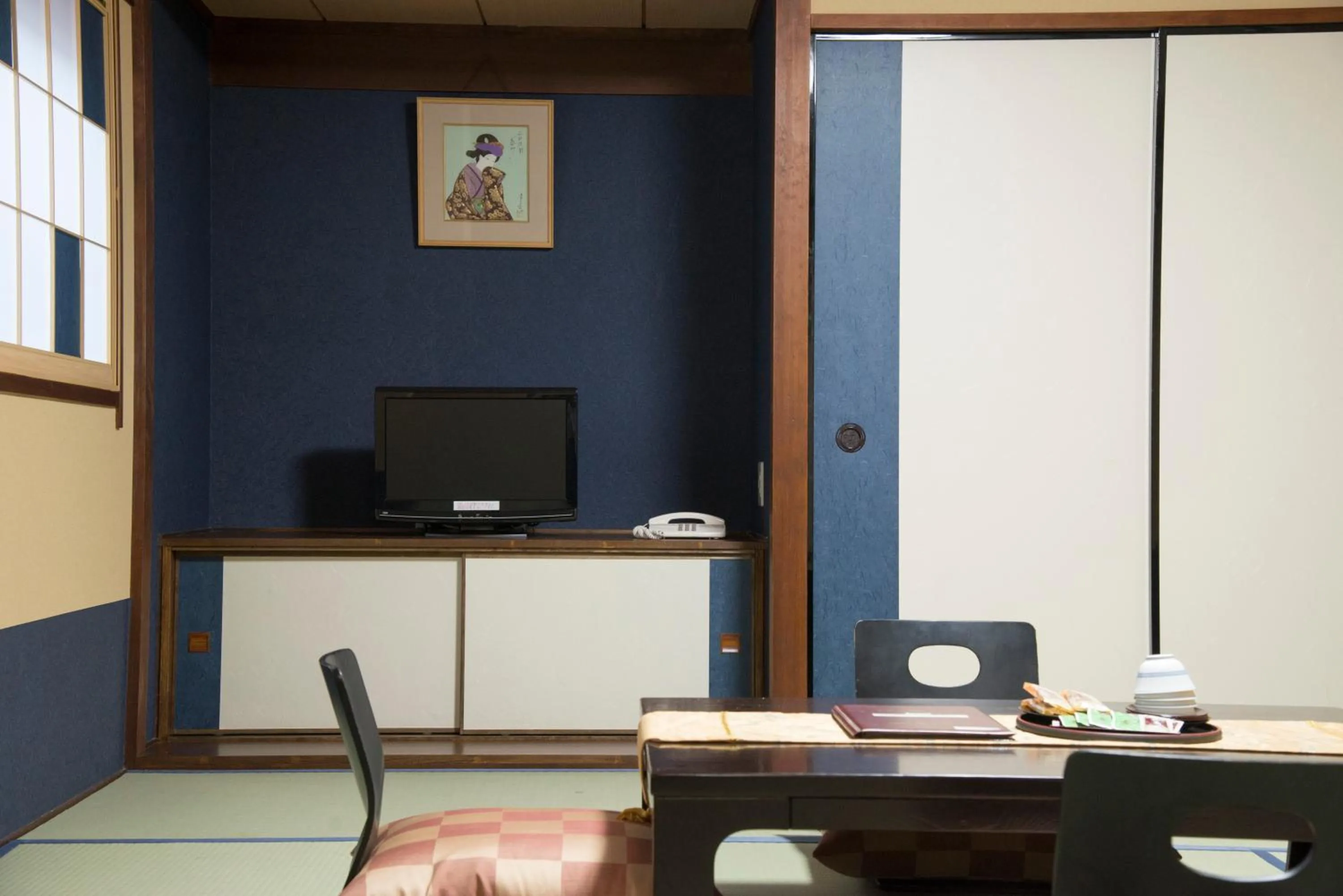 TV and multimedia in Tenpyo Ryokan