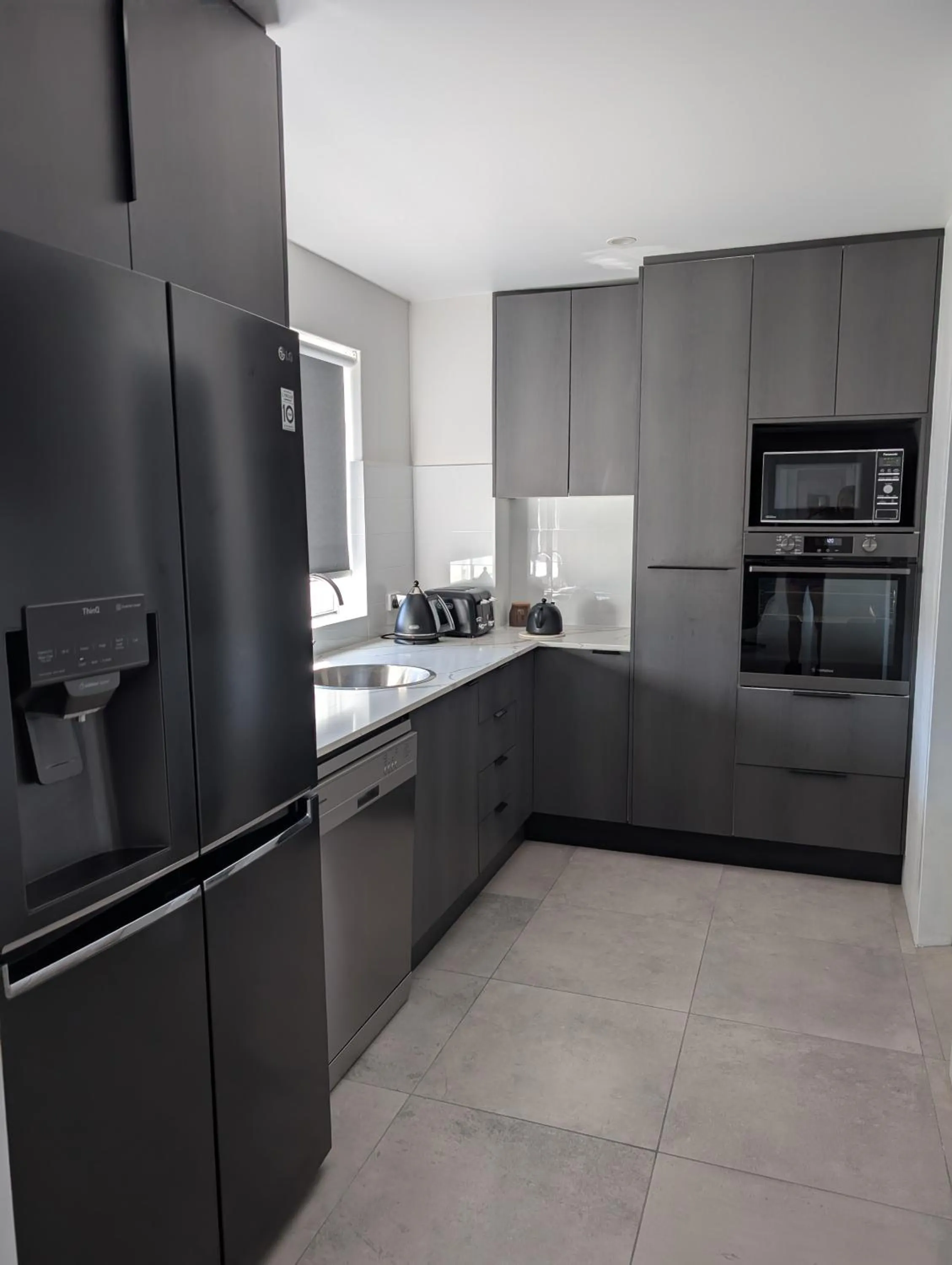 Tradewinds Apartments