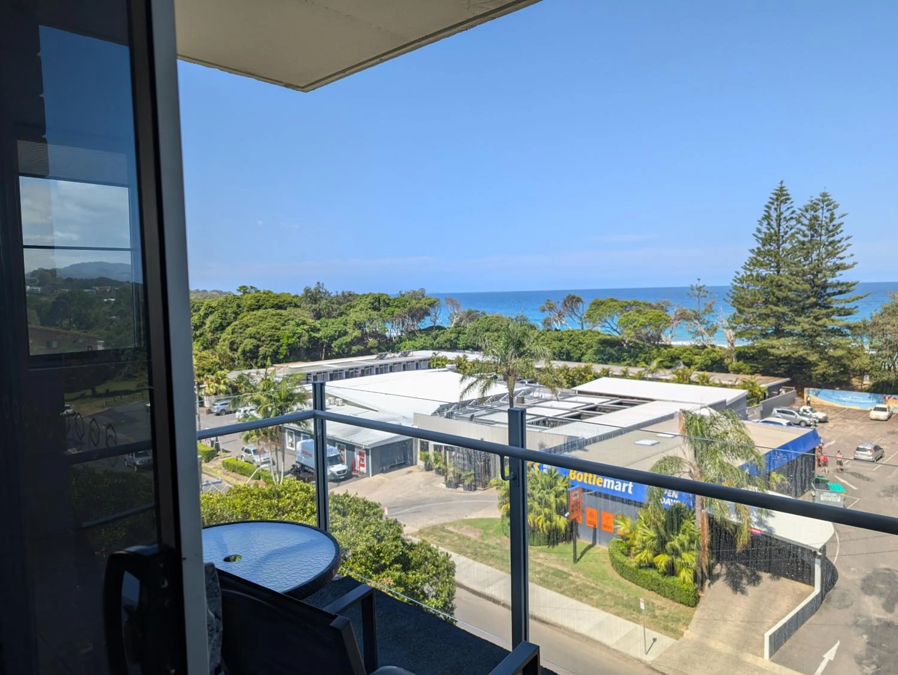 Tradewinds Apartments