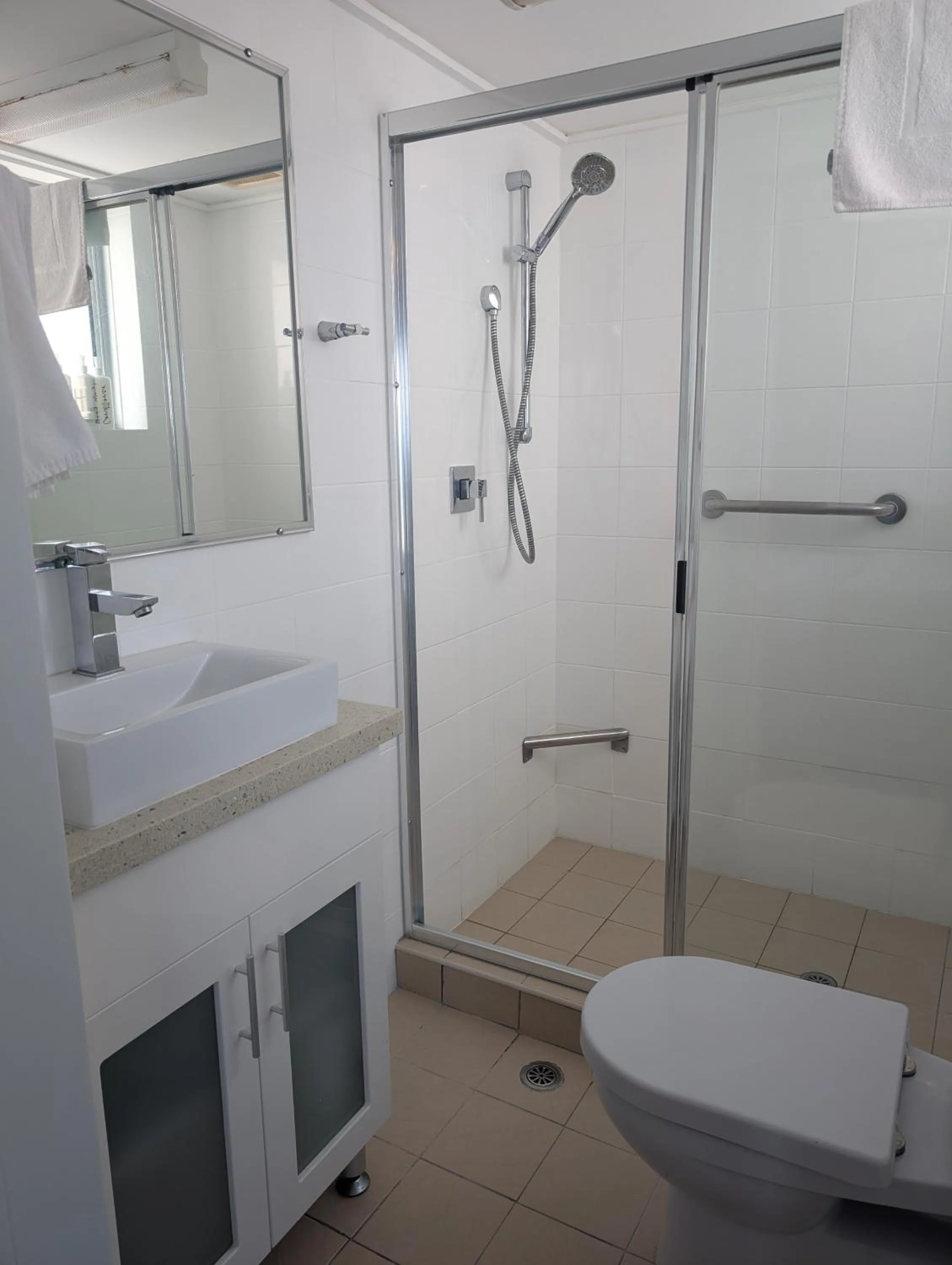 Tradewinds Apartments