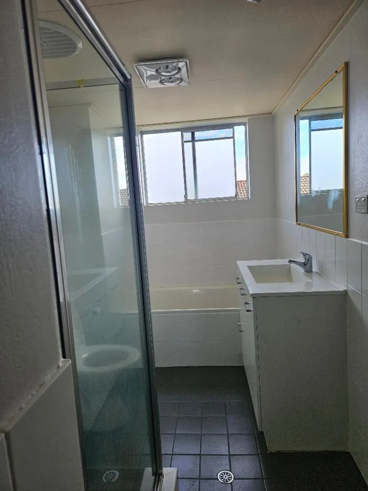 Tradewinds Apartments