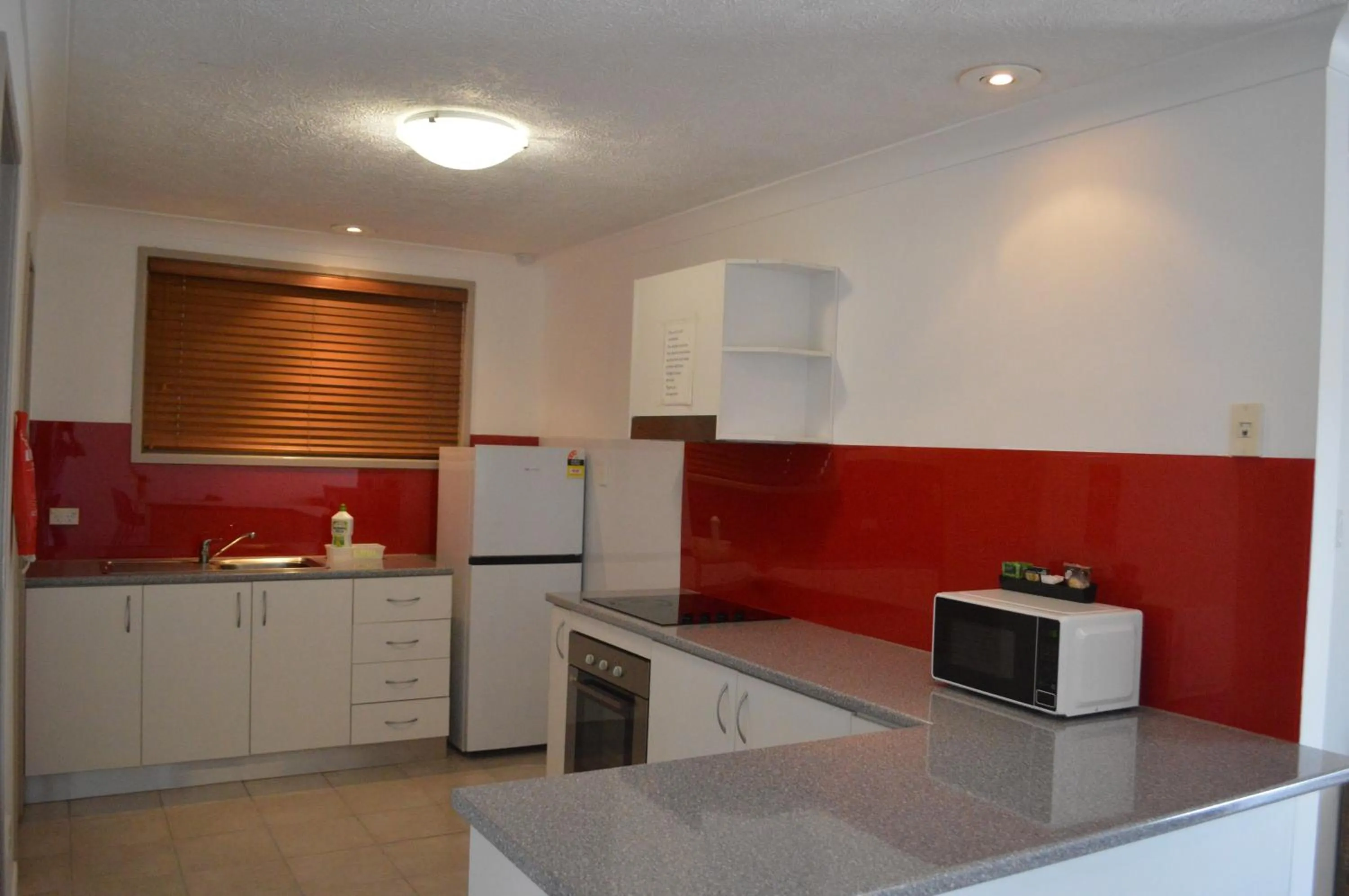 kitchen in James Street Motor Inn