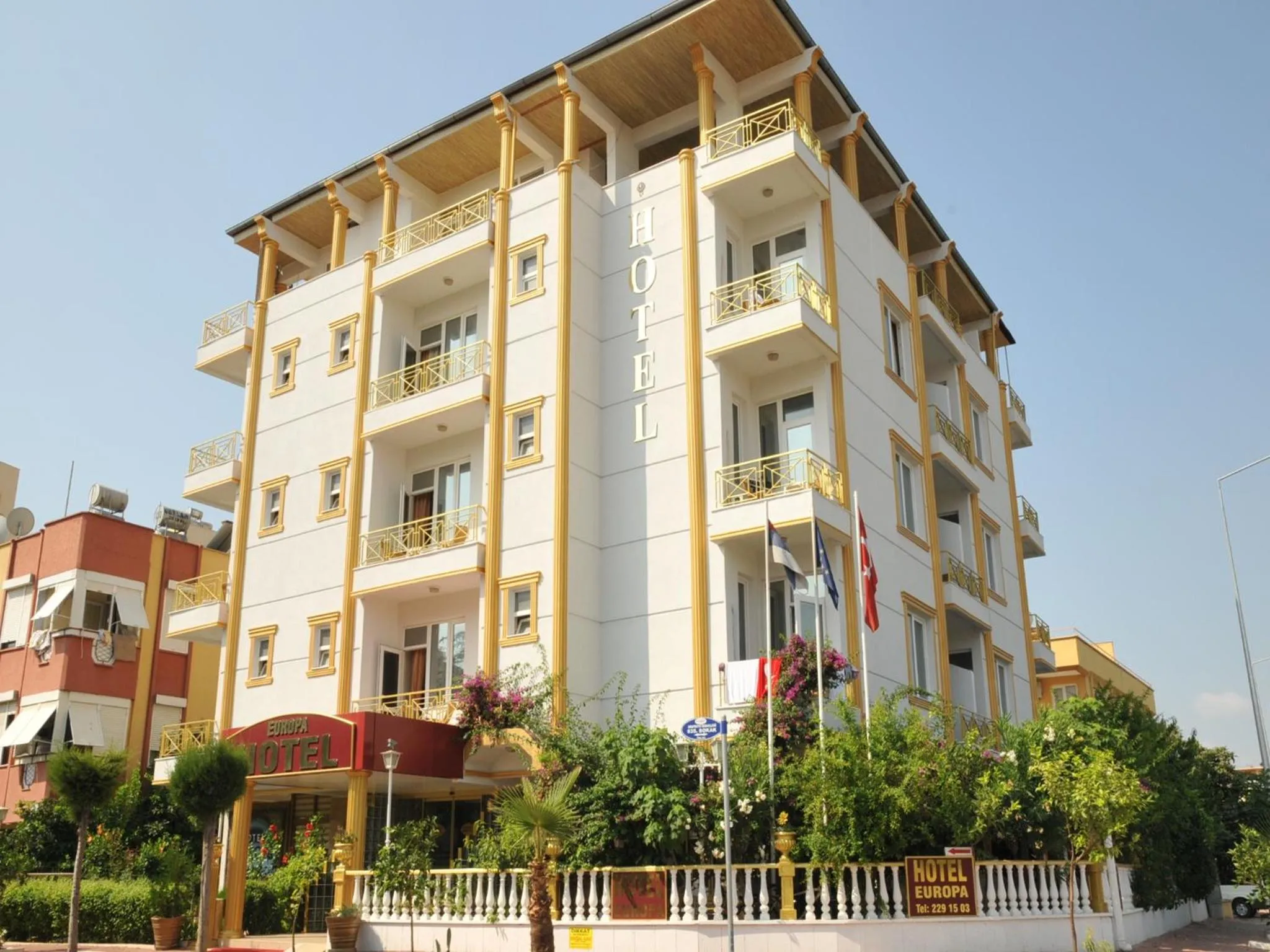 Property building in Perlo Hotel City