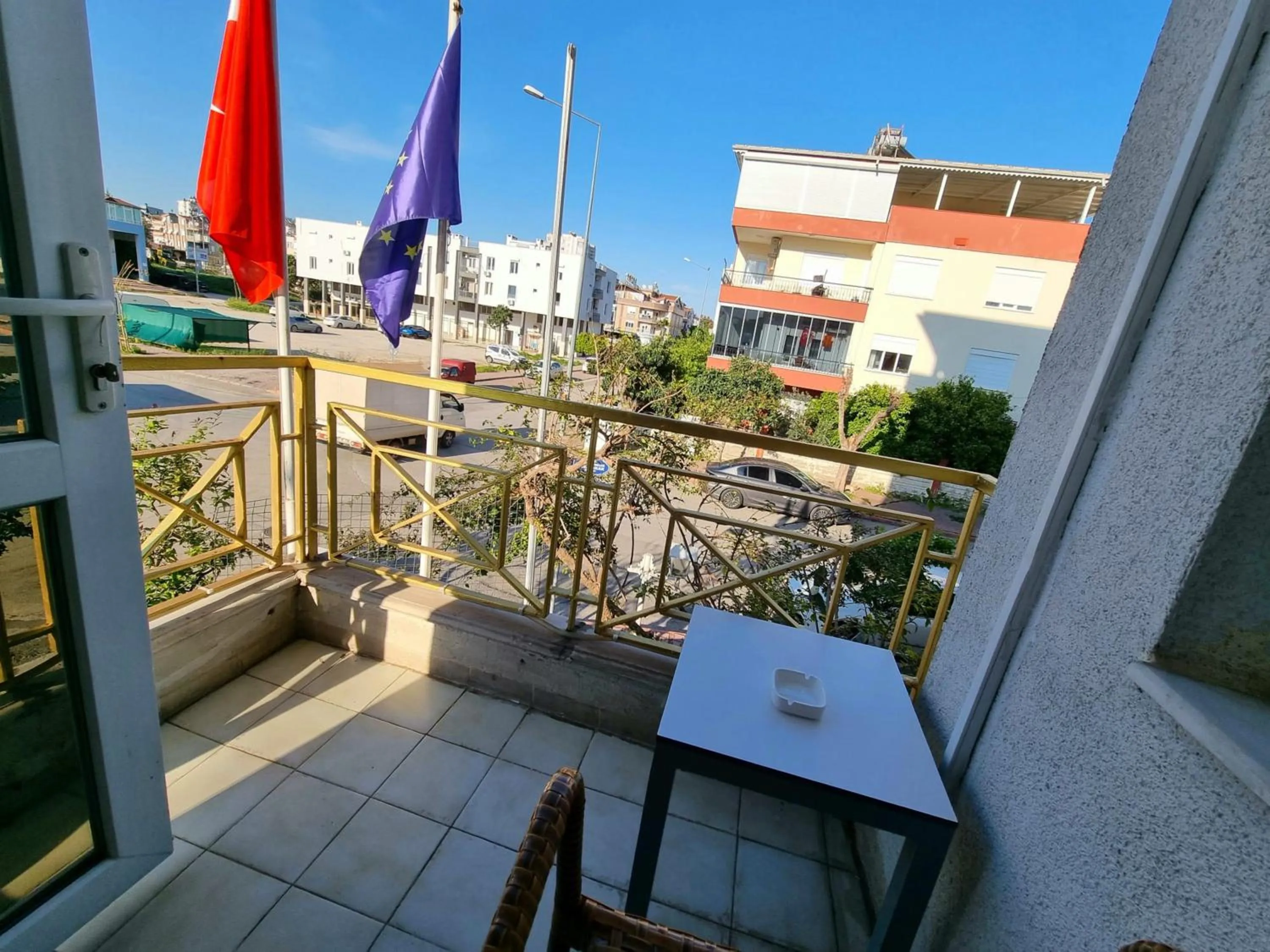 Balcony/Terrace in Perlo Hotel City