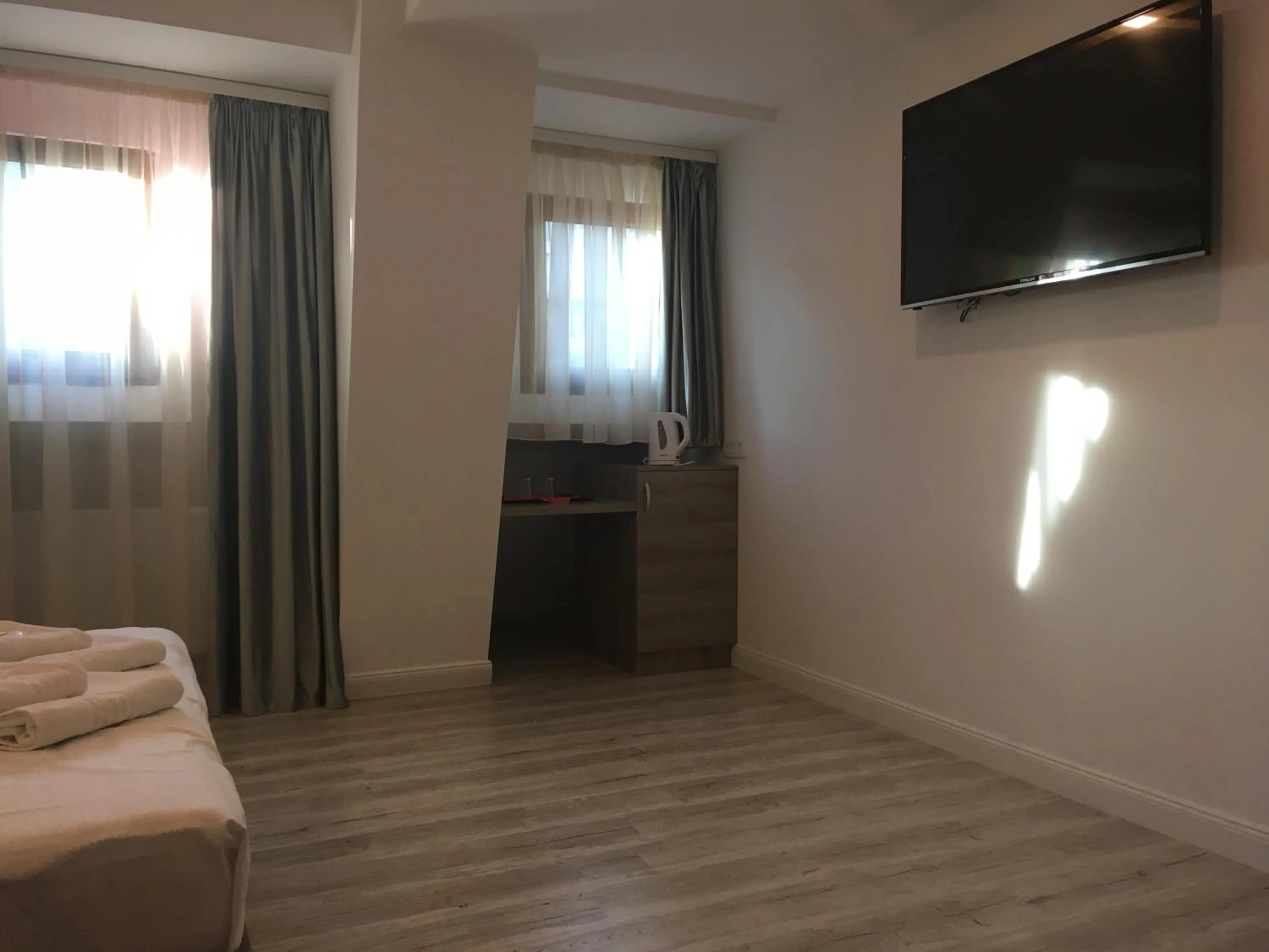 Bedroom, Bed in Hotel Liad City Center
