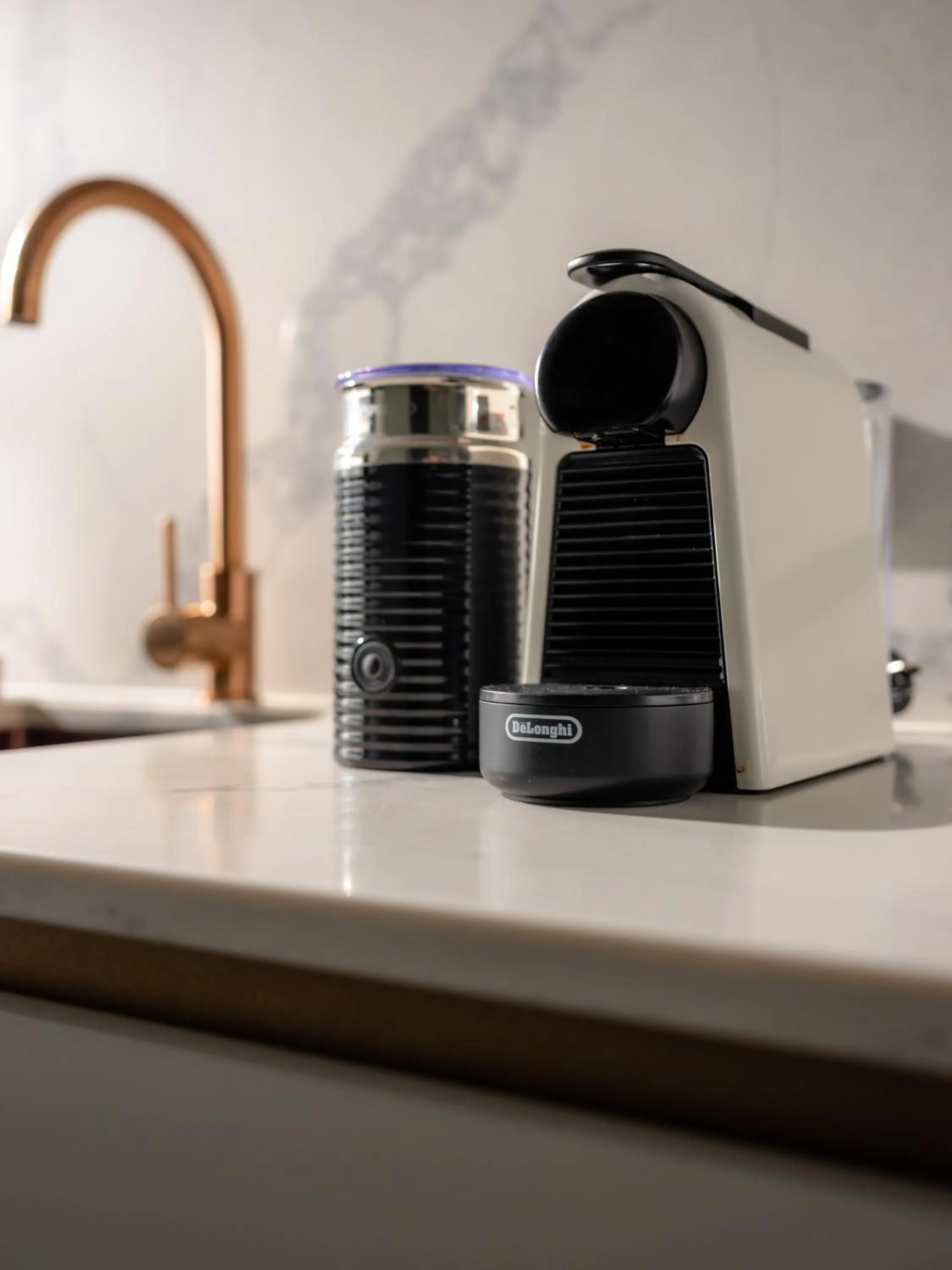 Coffee/tea facilities in Salamanca Suites