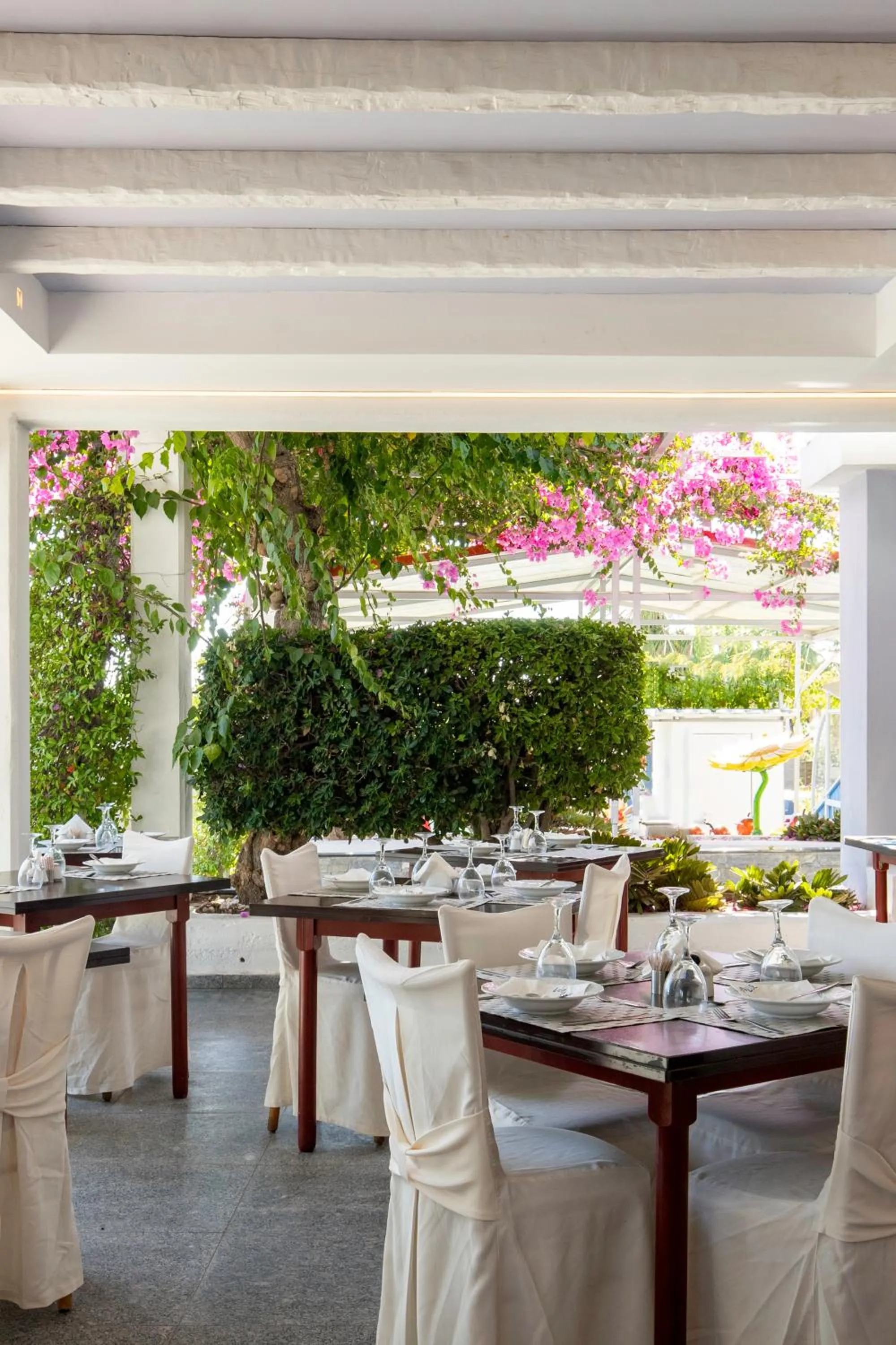 Property building in Kolymbia Sun