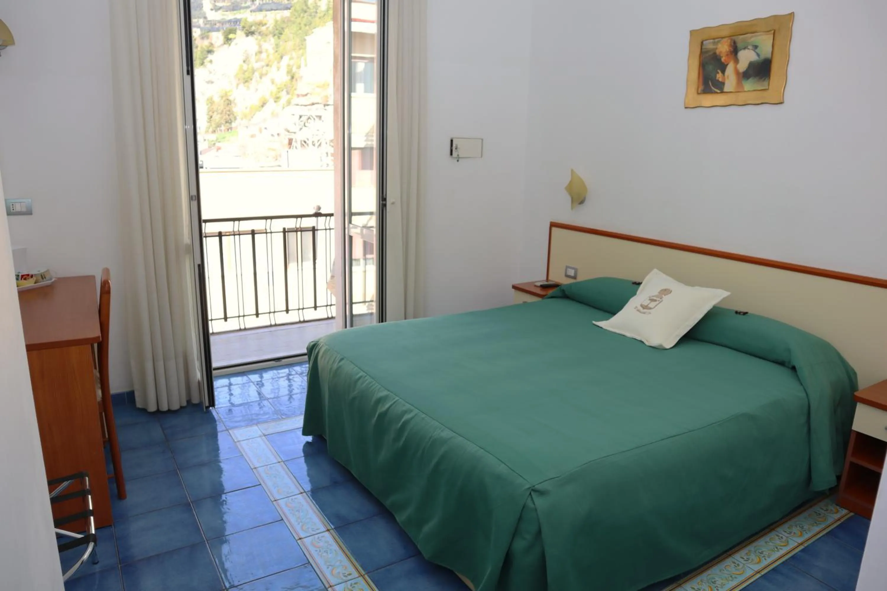 Bedroom, Bed in Meublè Casa Mannini Rooms