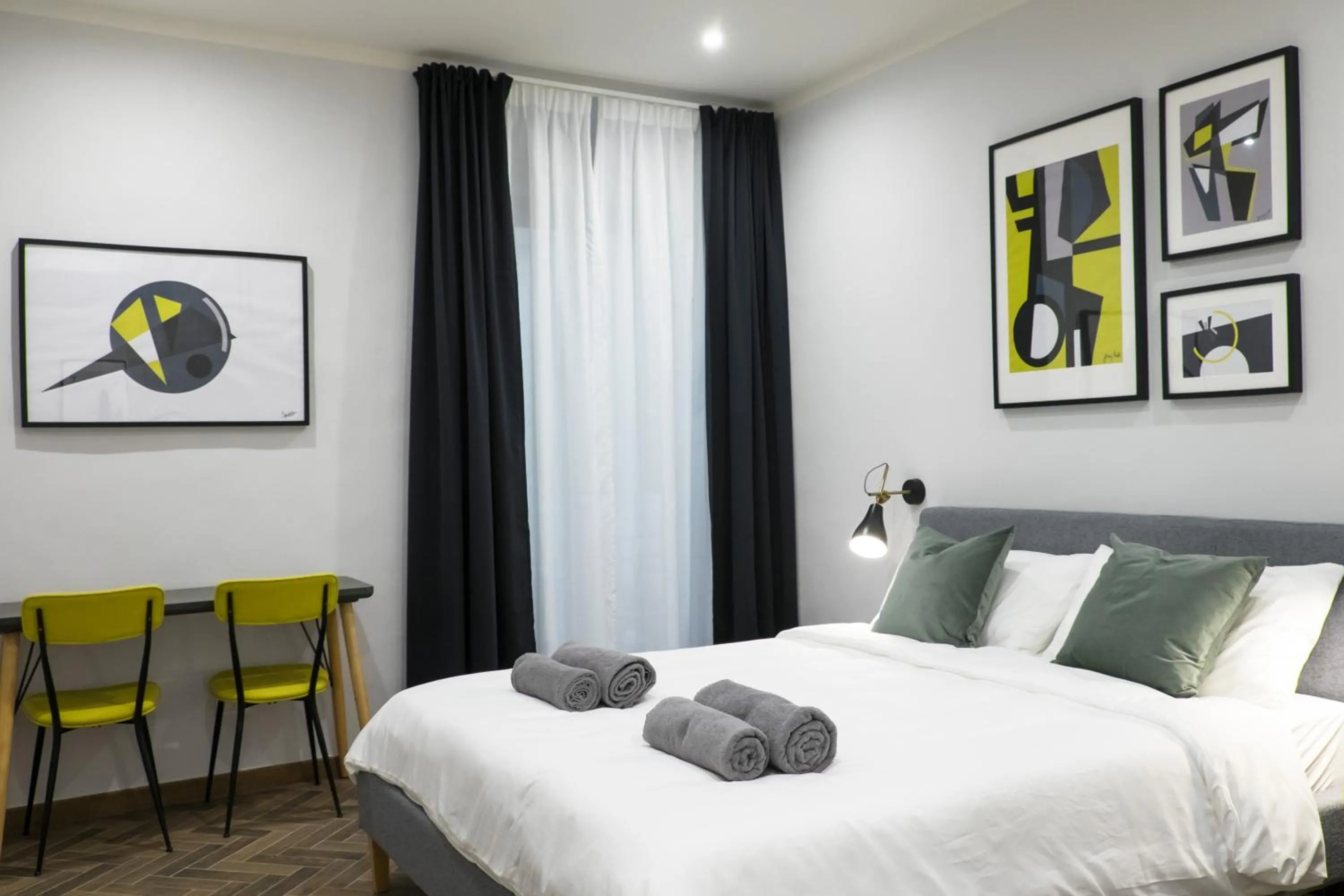 The Gallery 42 Guest House