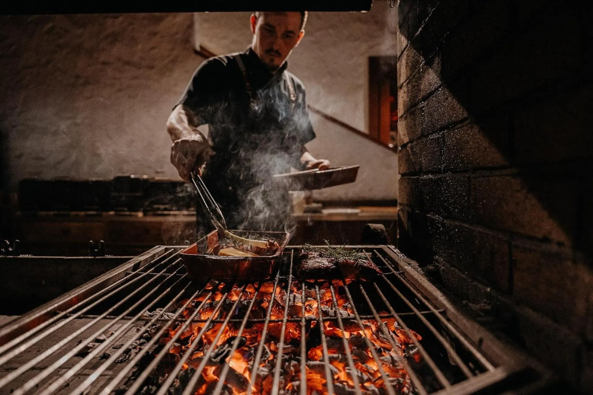 Restaurant/places to eat in Hotel Partizán