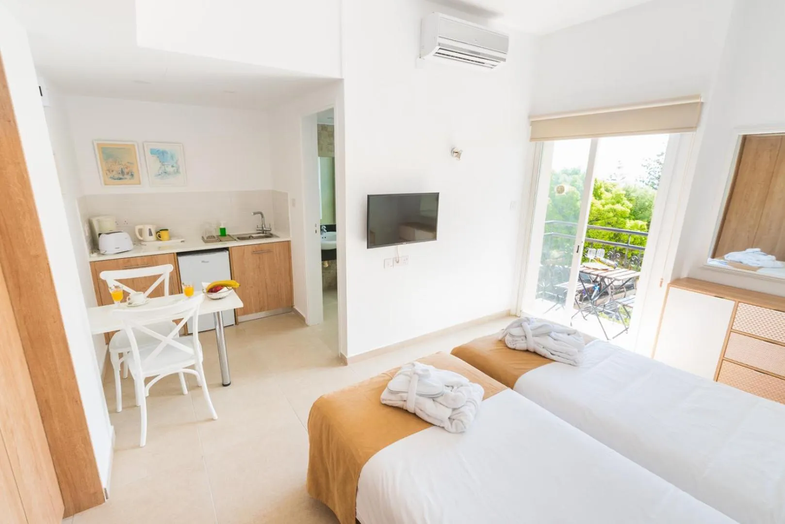 Photo of the whole room, Bed in Chrielka Hotel