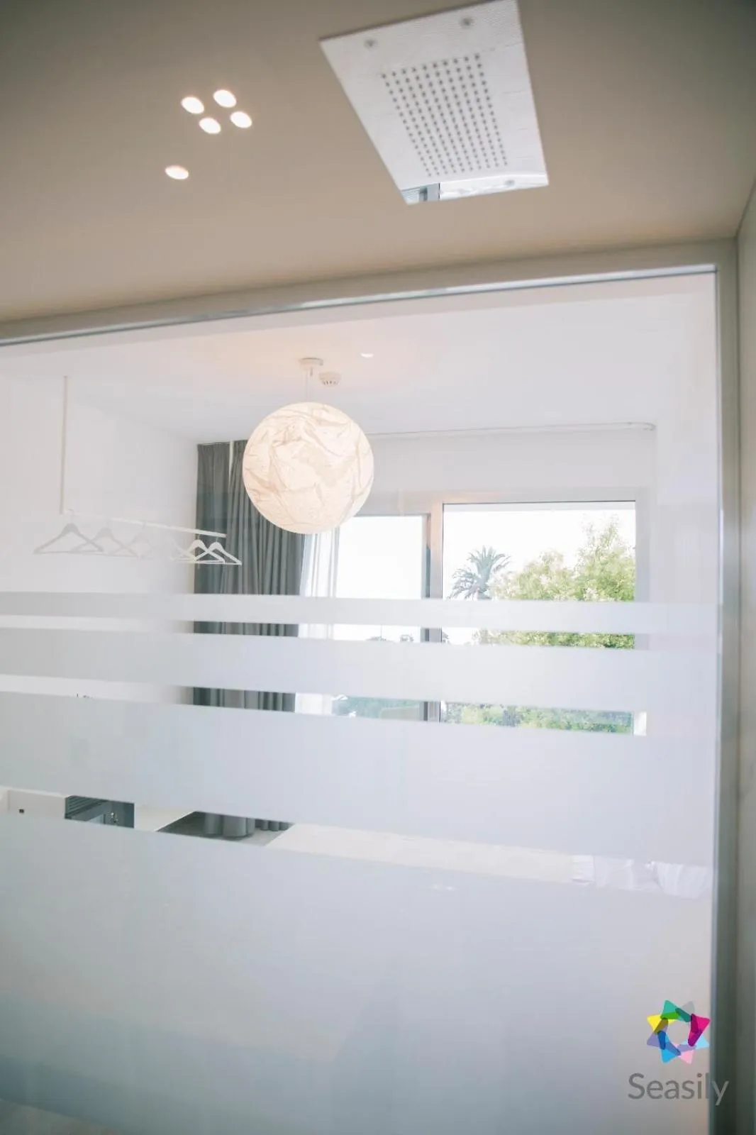 Shower in Seasily - B&B yourself