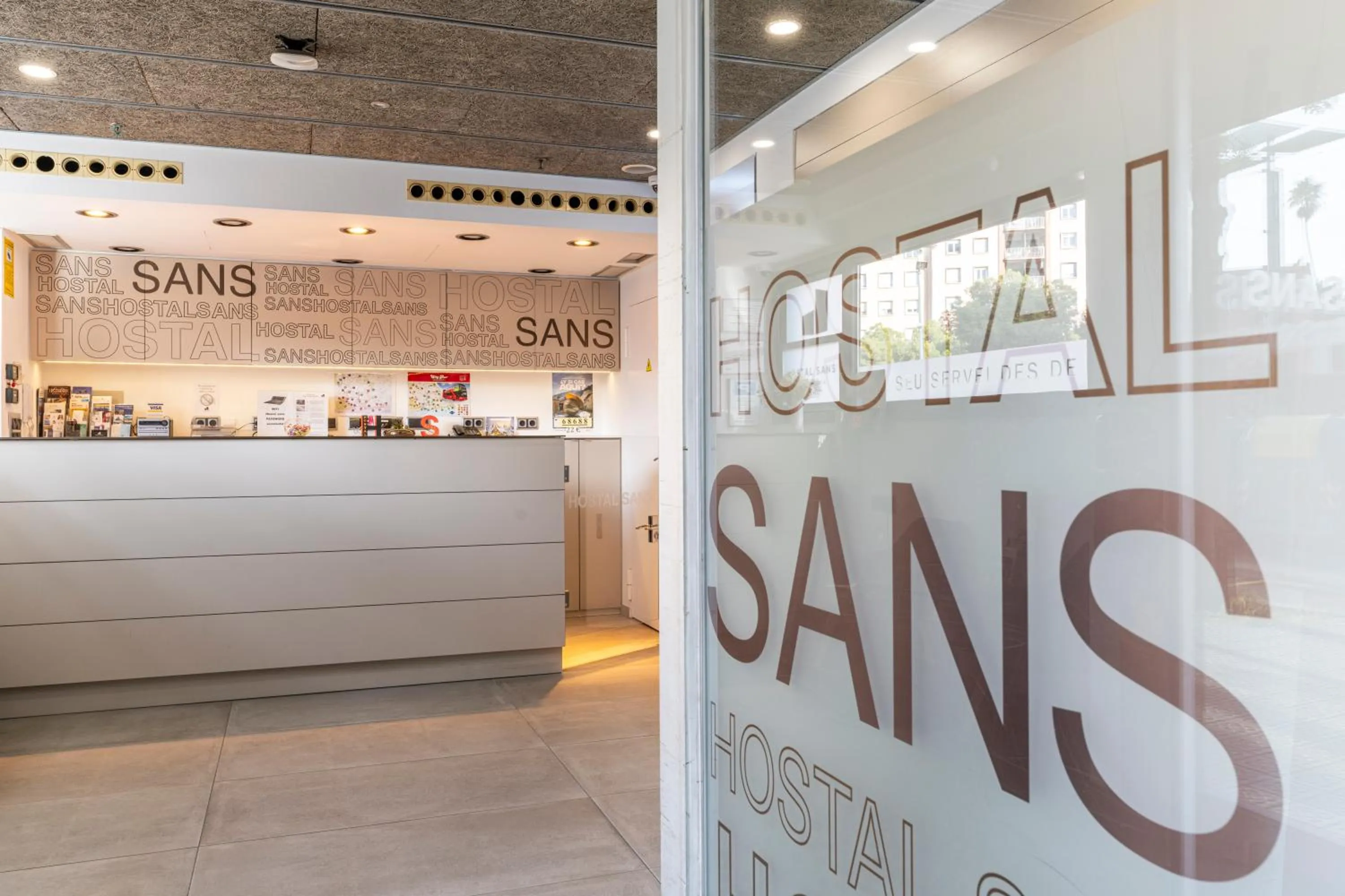 Lobby or reception in Hostal Sans