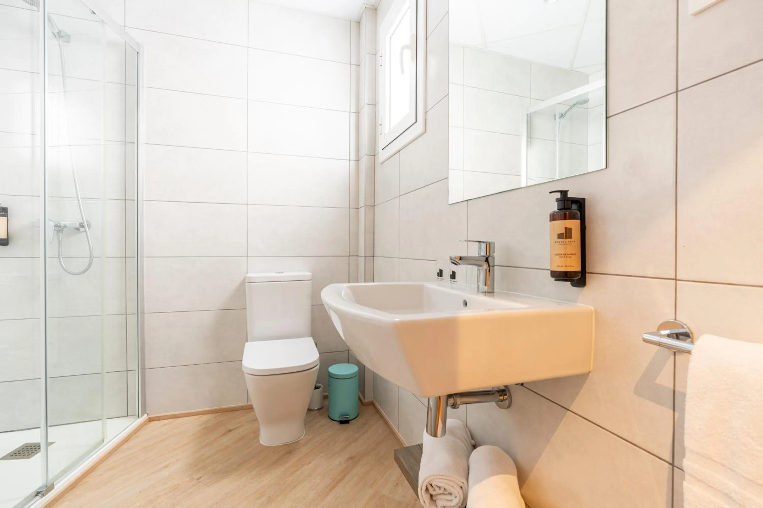 Bathroom in Hostal Sans