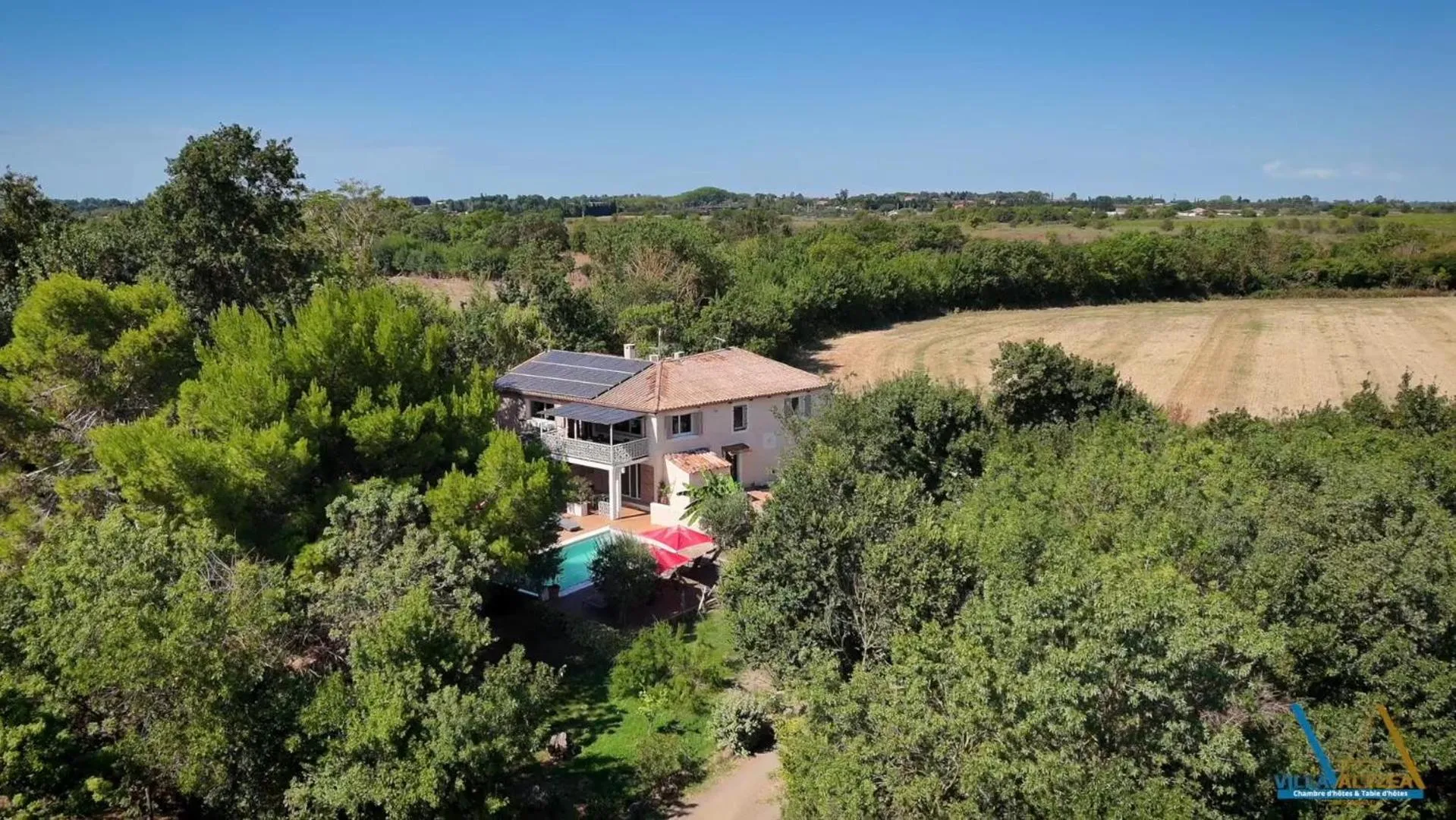 Property building in Villa Alyzea