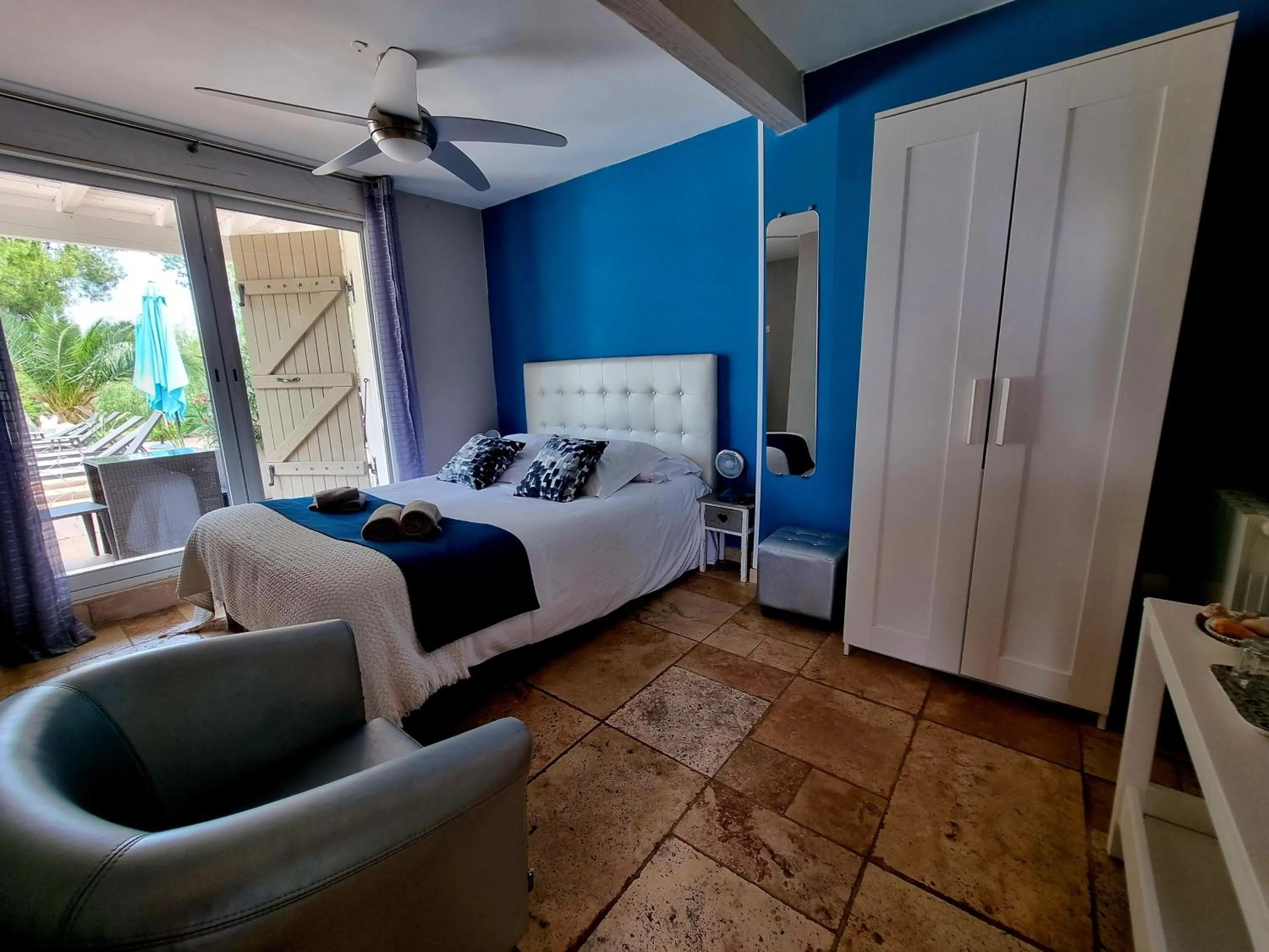 Patio, Bed in Villa Alyzea