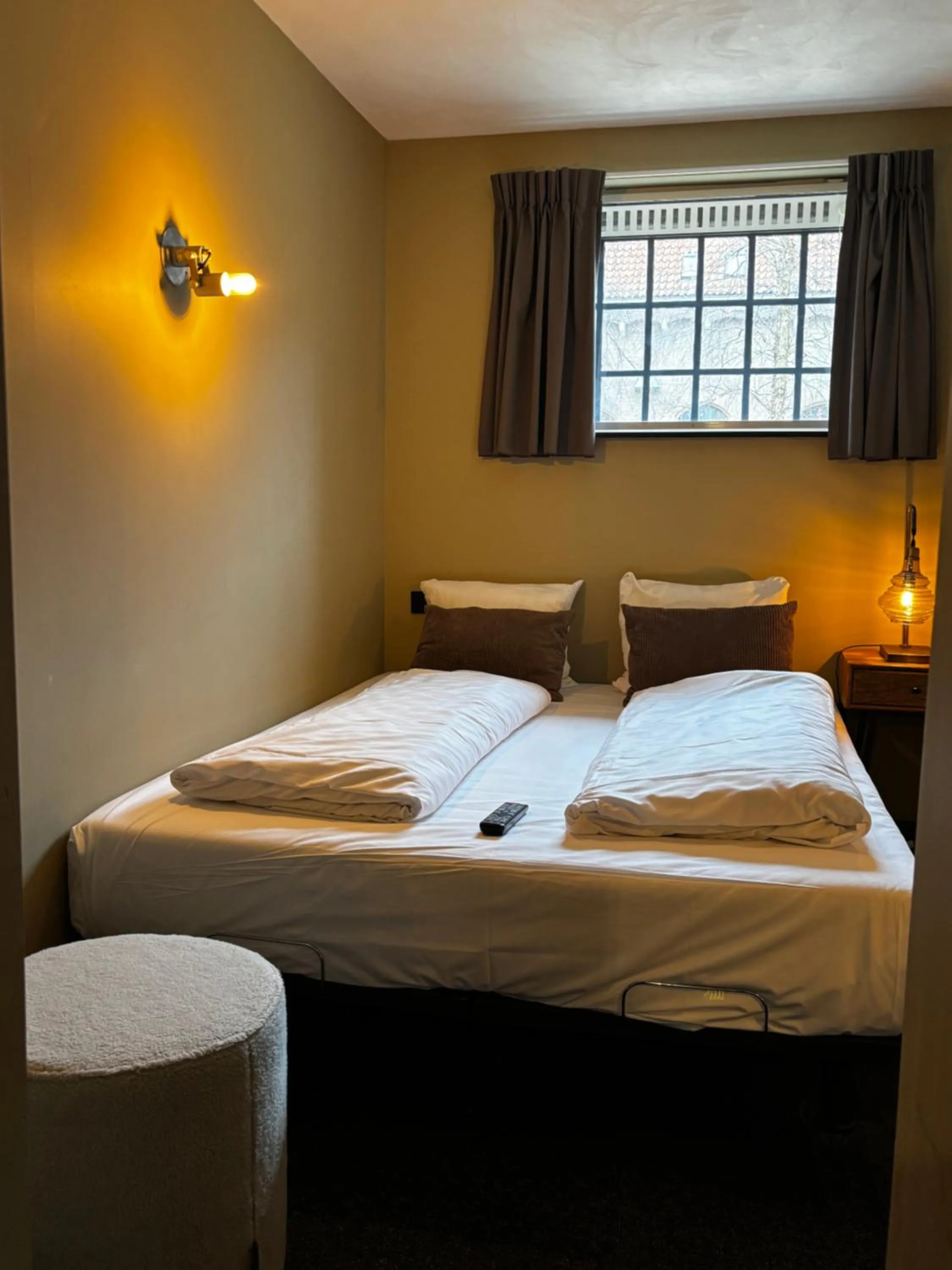 Bed in Hotel Oostereiland