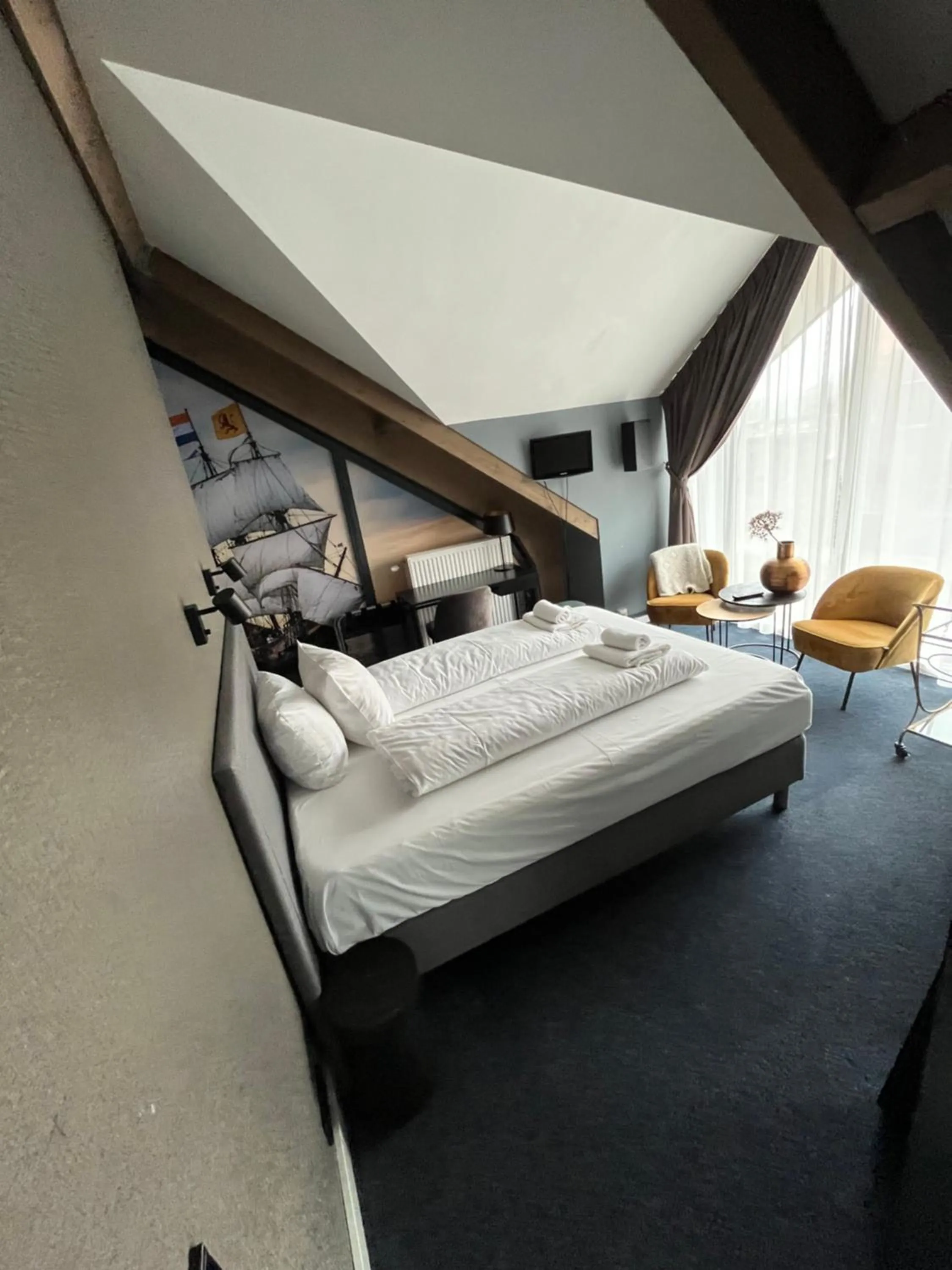 Bed in Hotel Oostereiland