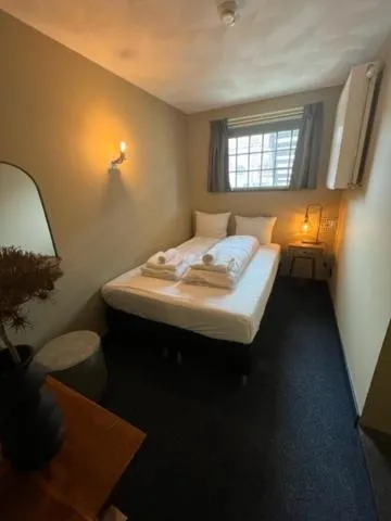 Bed in Hotel Oostereiland