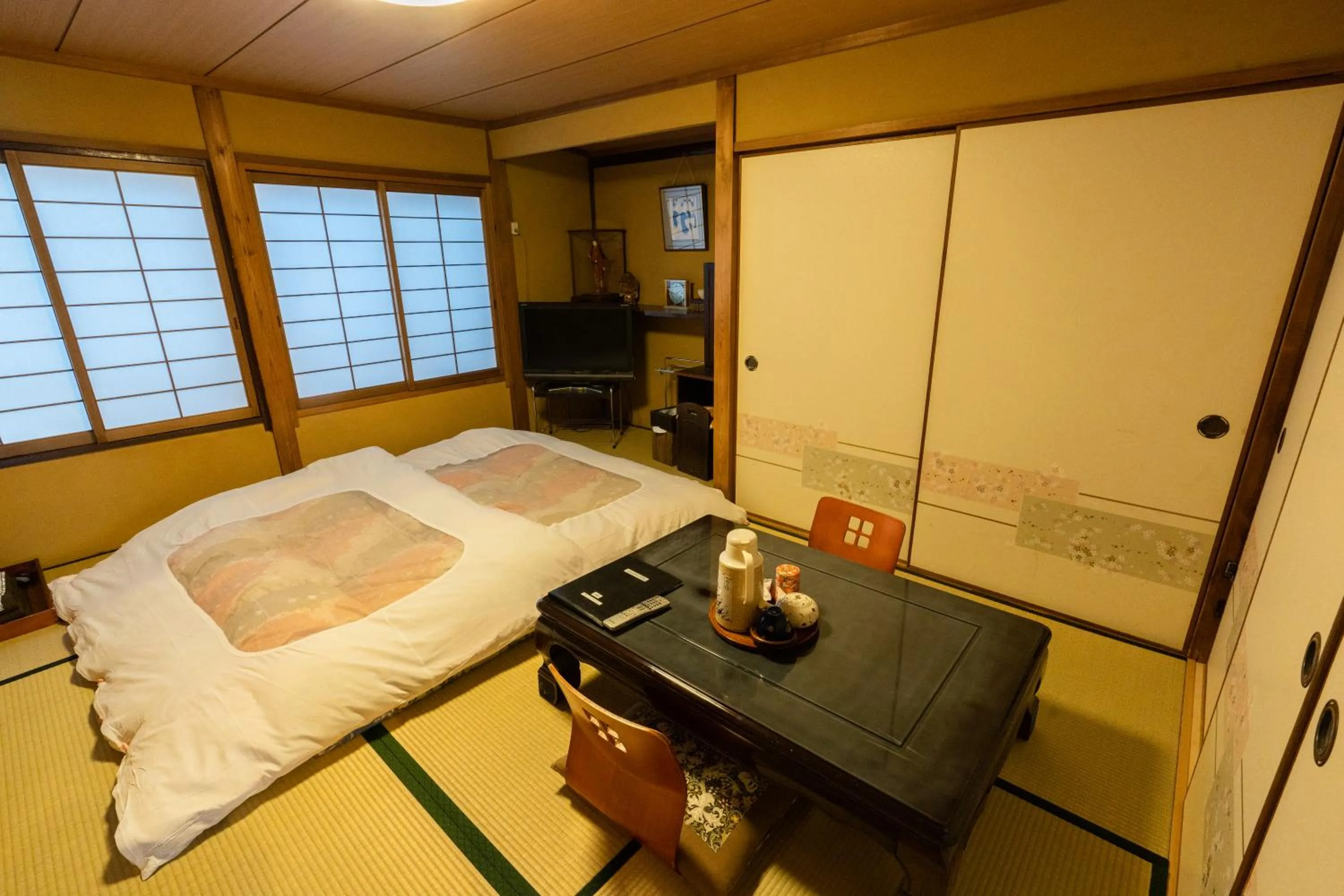 Bedroom, Bed in Fujiya Ryokan