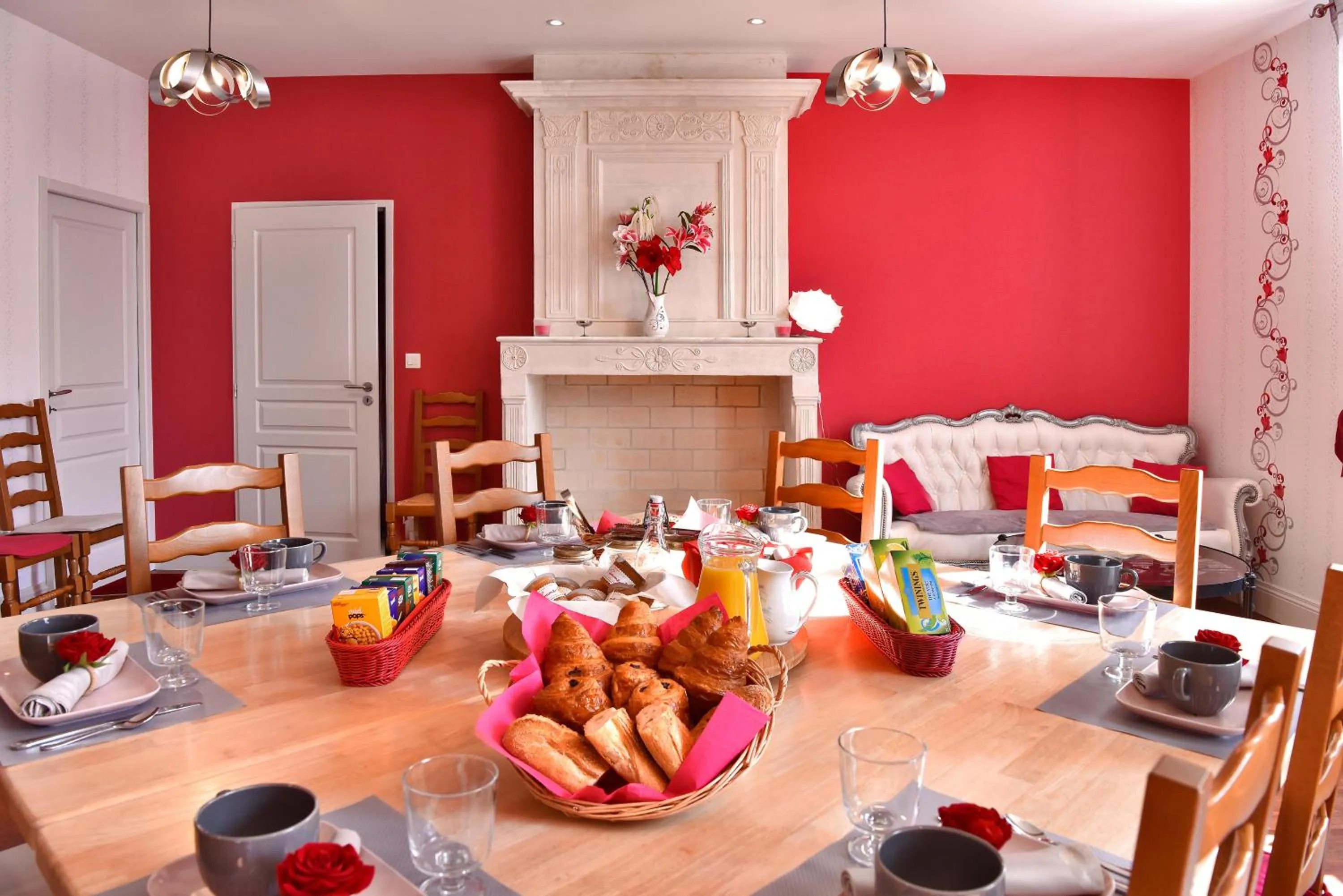 Communal lounge/ TV room in domaine d' Arcalis