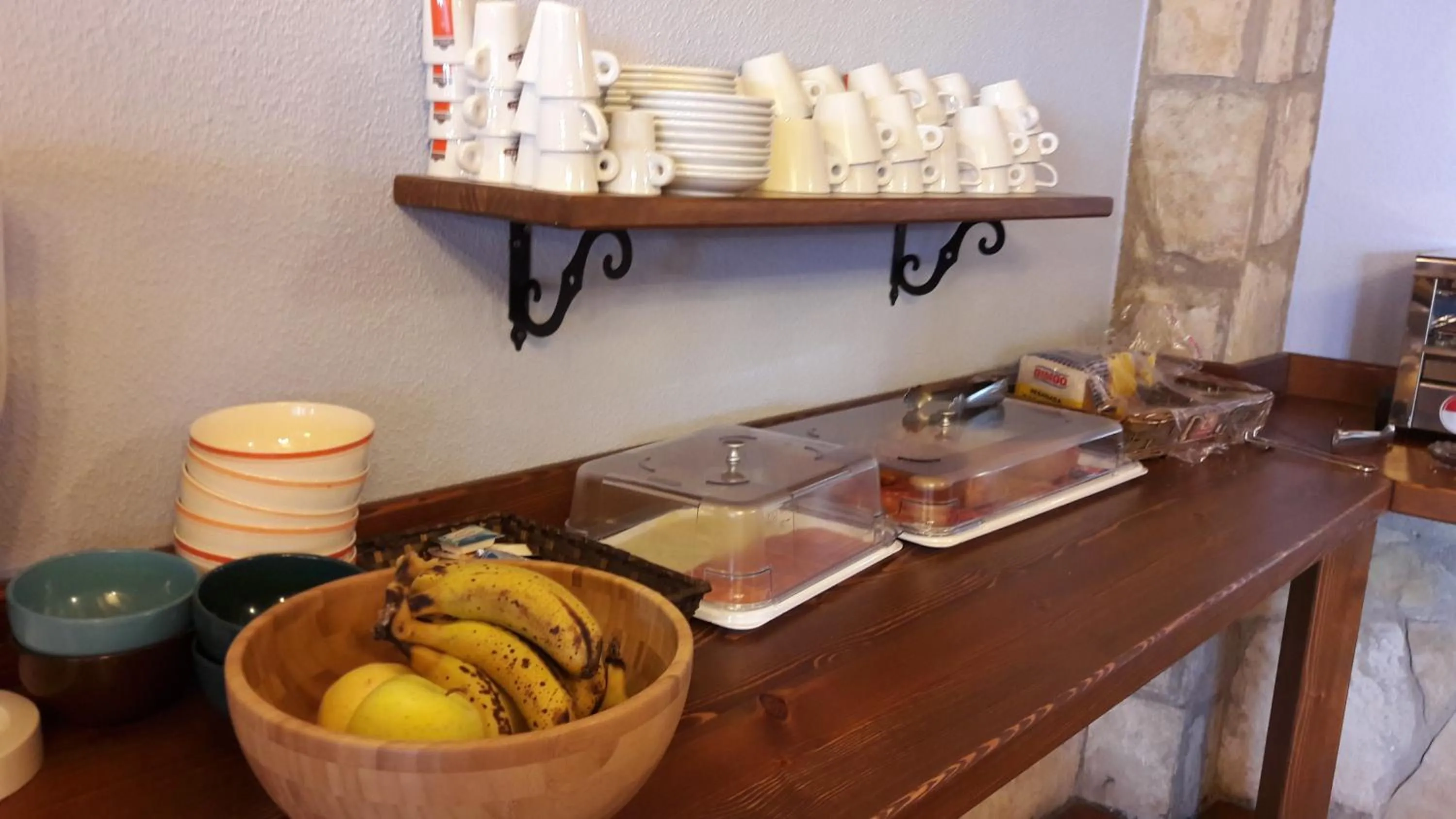 Restaurant/places to eat in Hostal Gúdar