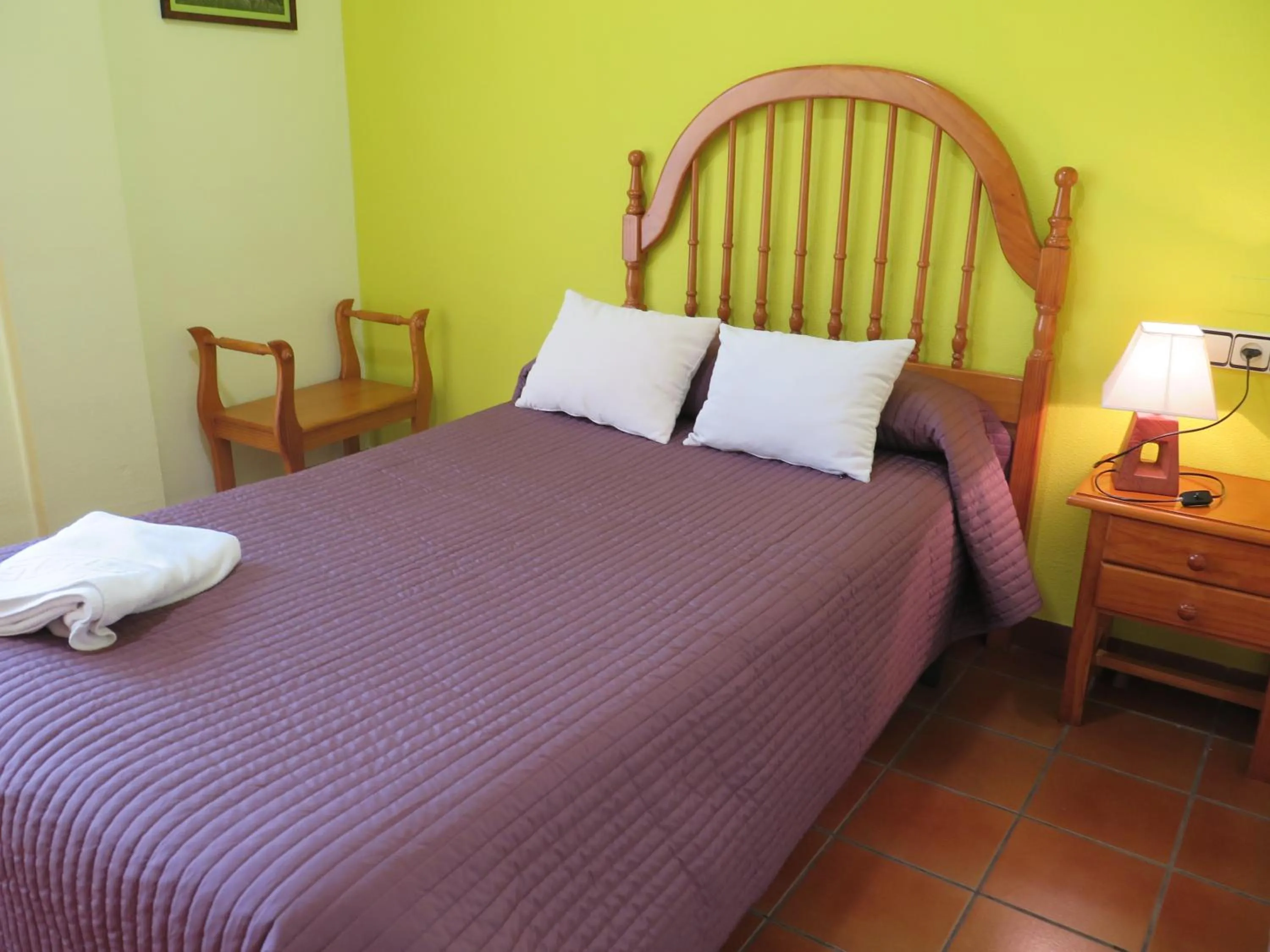 Bed in Hostal Gúdar