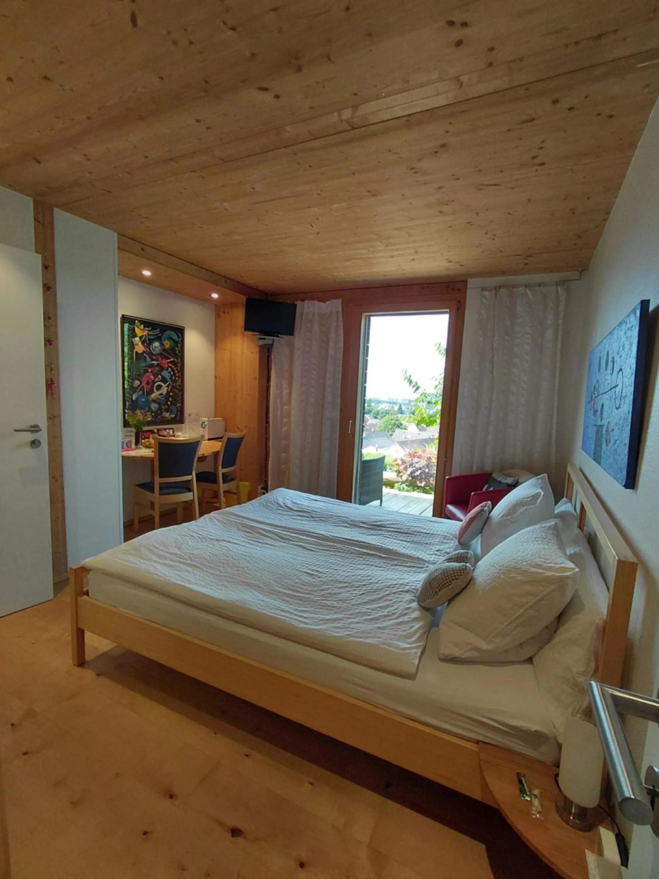 B&B Sunnesite Pratteln