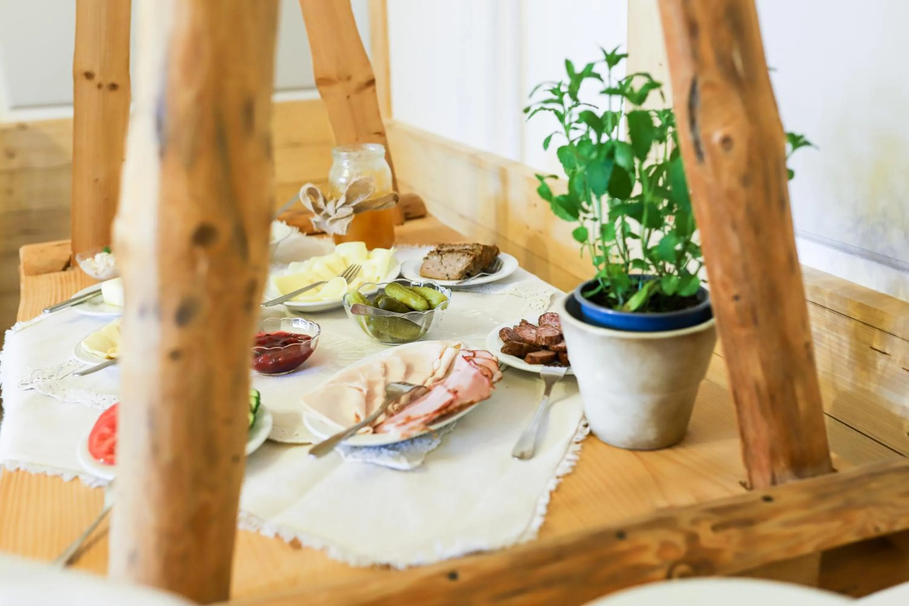 Breakfast, Restaurant/Places to Eat in Hotel Wysoka