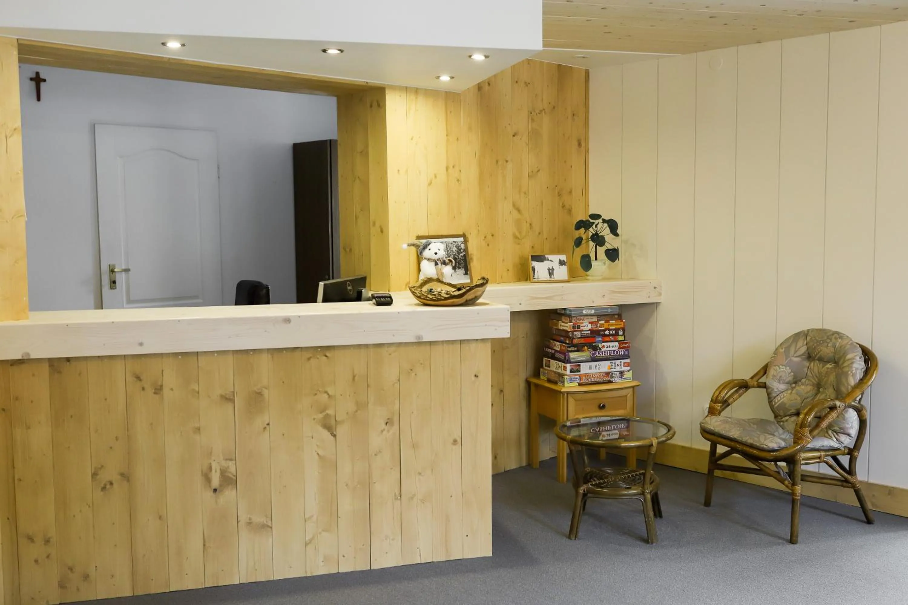 Lobby or reception in Hotel Wysoka