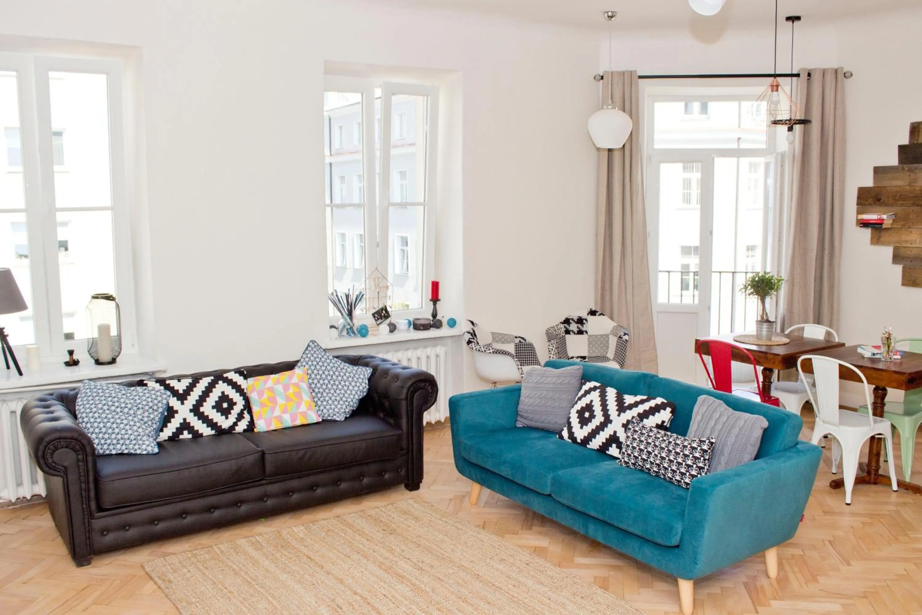 Communal lounge/ TV room in Chillout Hostel