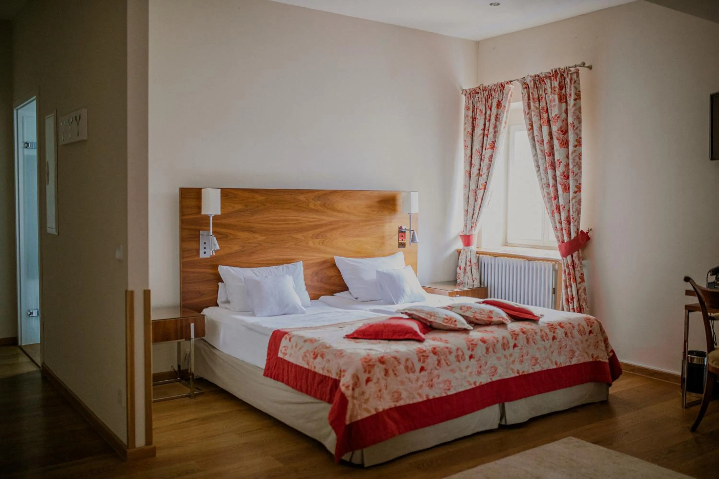 Superior Double or Twin Room - single occupancy in Pałac Pakoszów Schlosshotel Wernersdorf