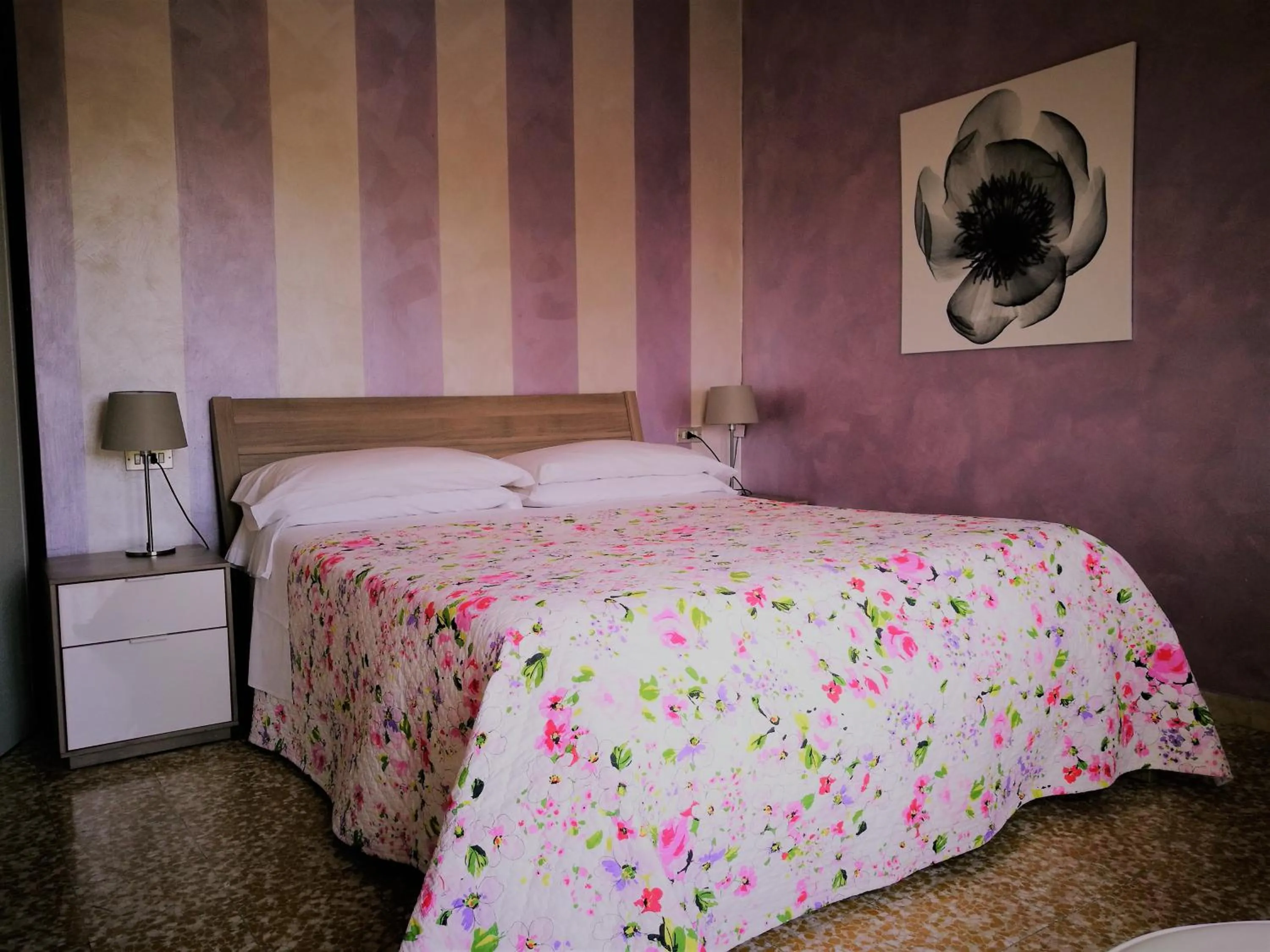 Bed in Hotel Mirabello