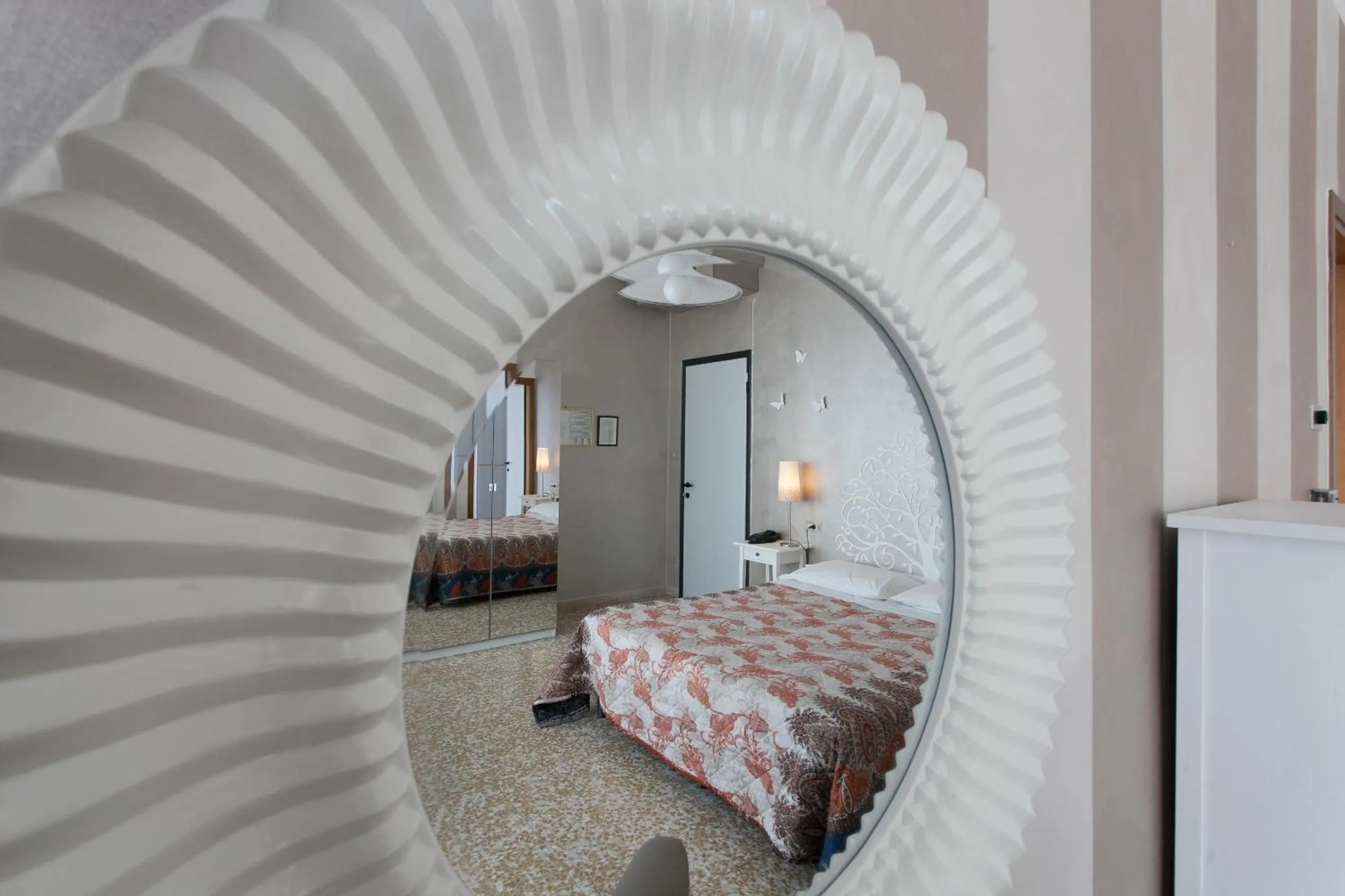 Decorative detail, Bed in Hotel Mirabello