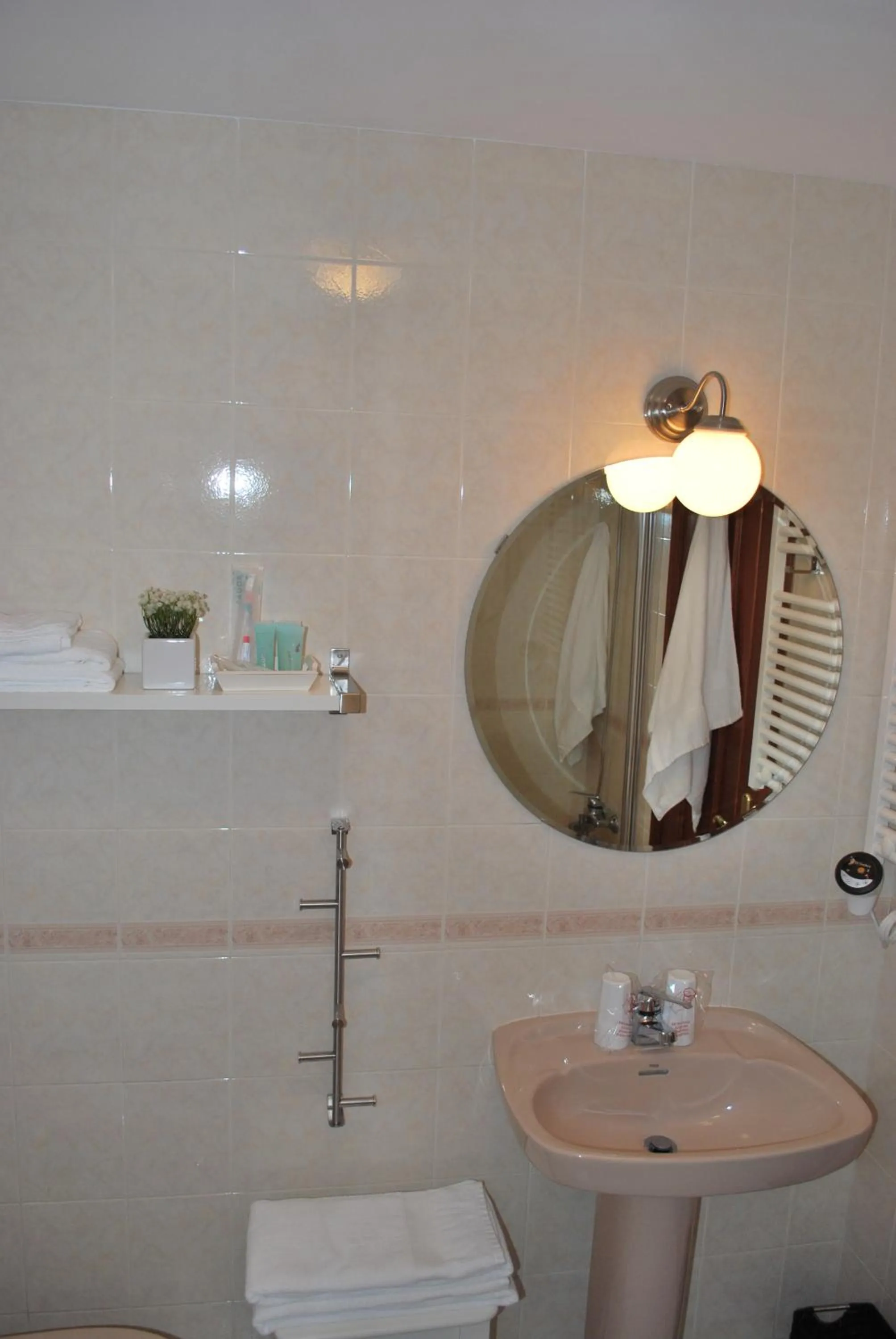 Bathroom in Pensión Acibeche