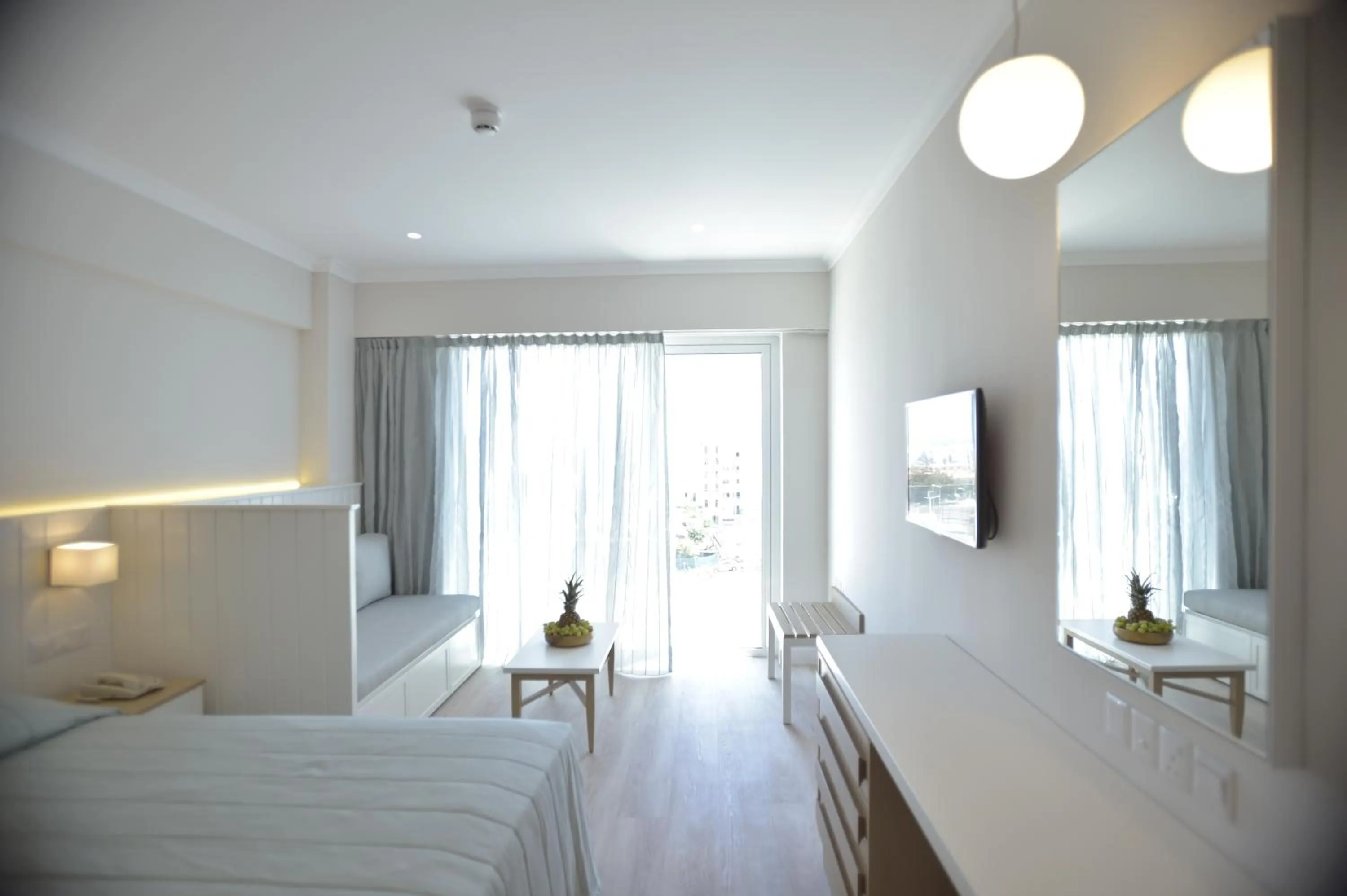 Photo of the whole room, Bed in Sunrise Gardens Aparthotel