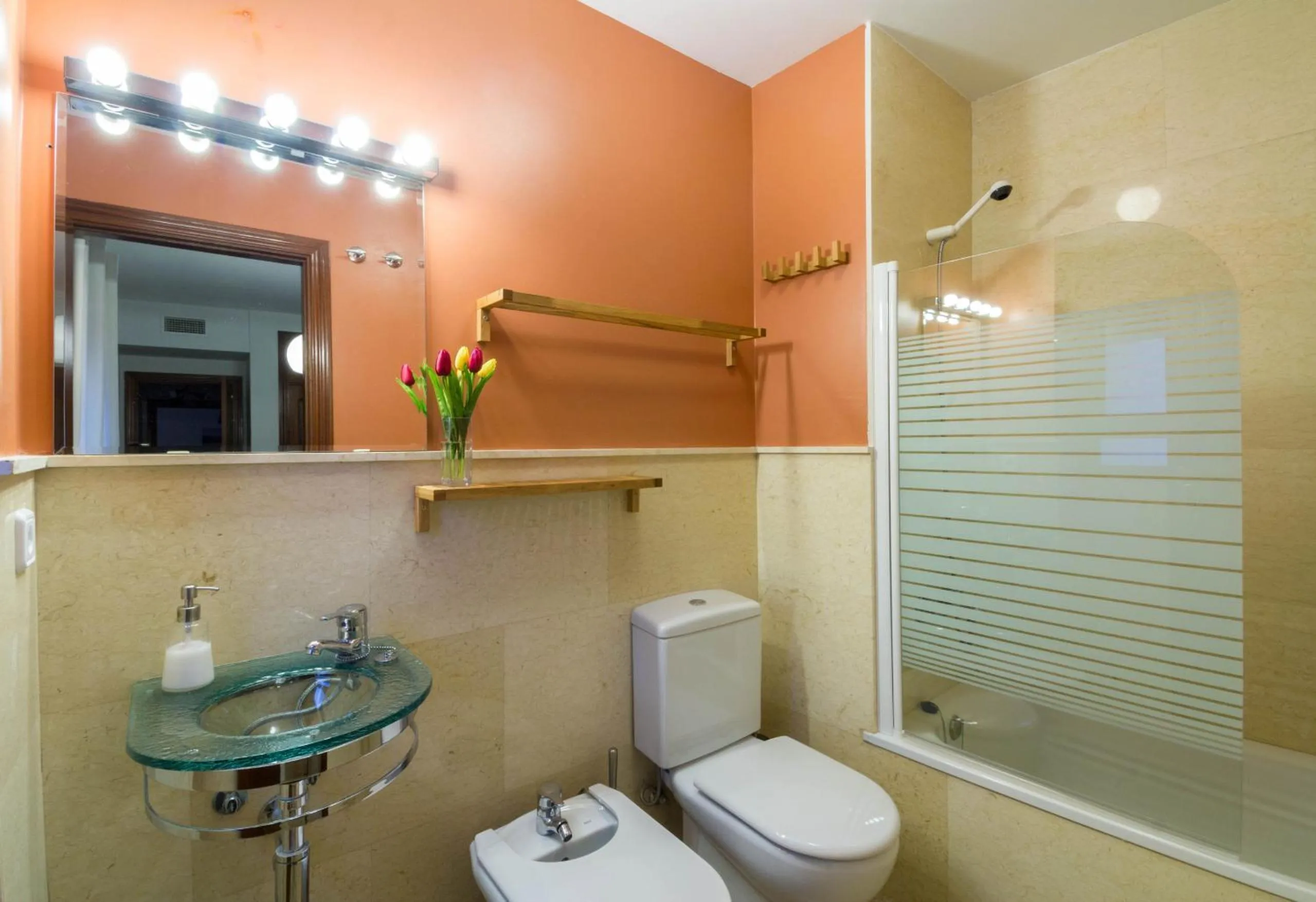 Bathroom in Apartamentos Turísticos Duque de Hornachuelos