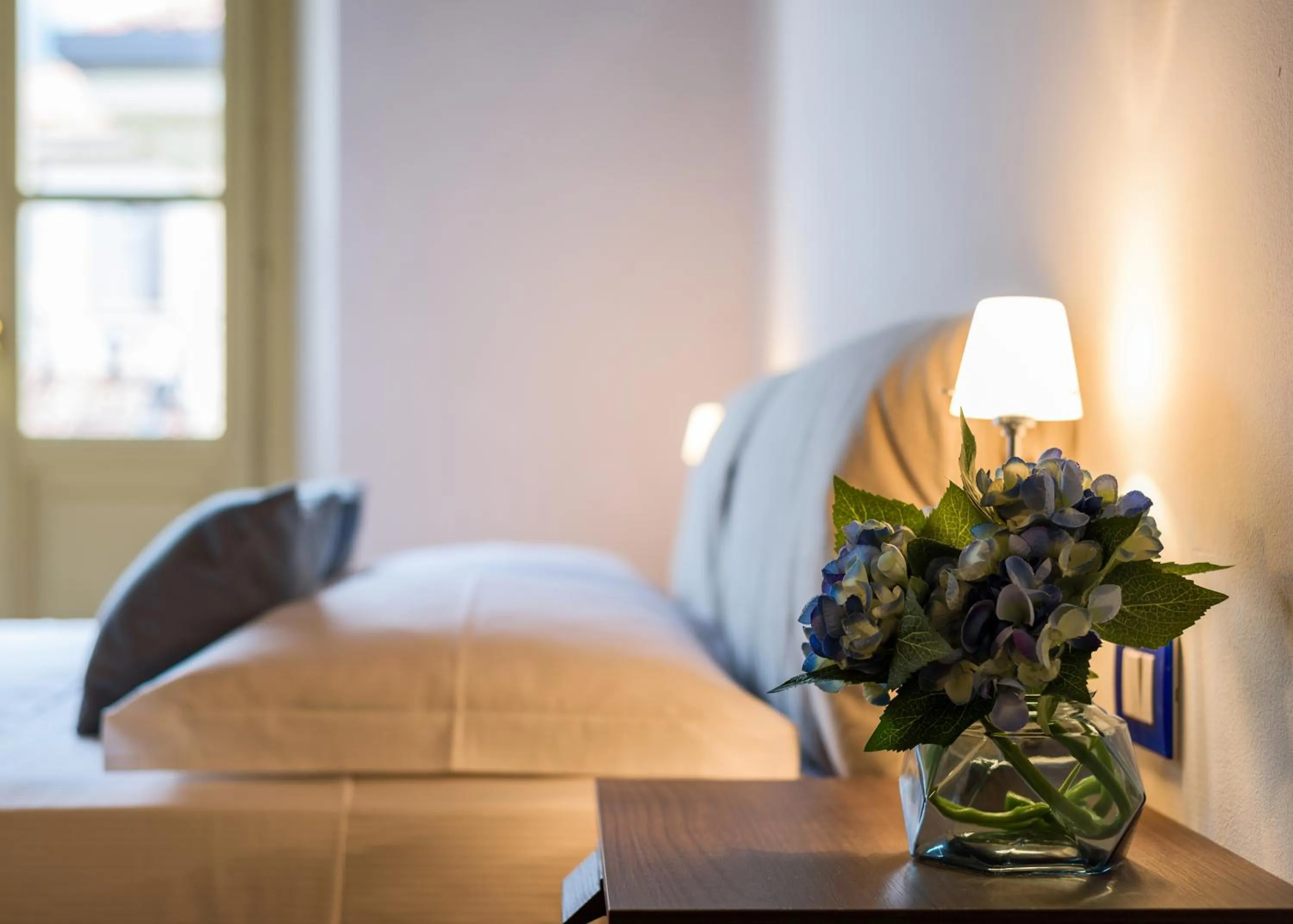 Bed in Contrada San Giacomo - MyHomeinComo