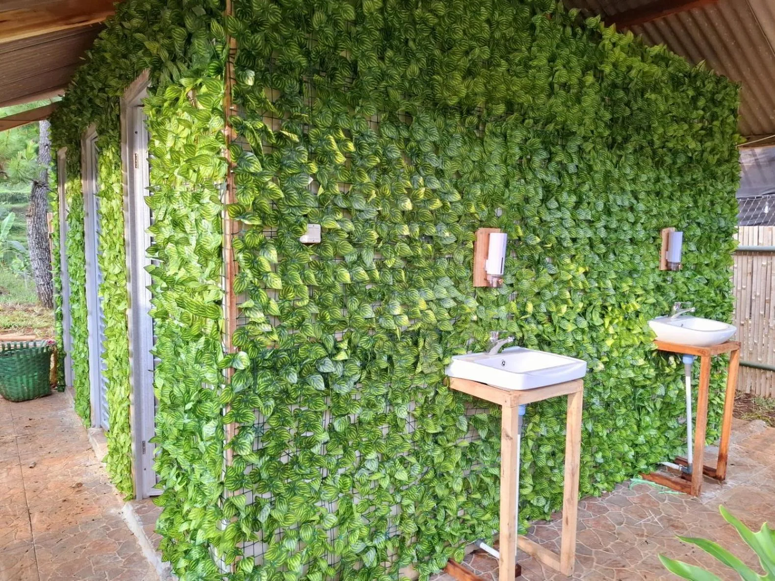 Toilet in Ciwidey Jungle Camp & Villa